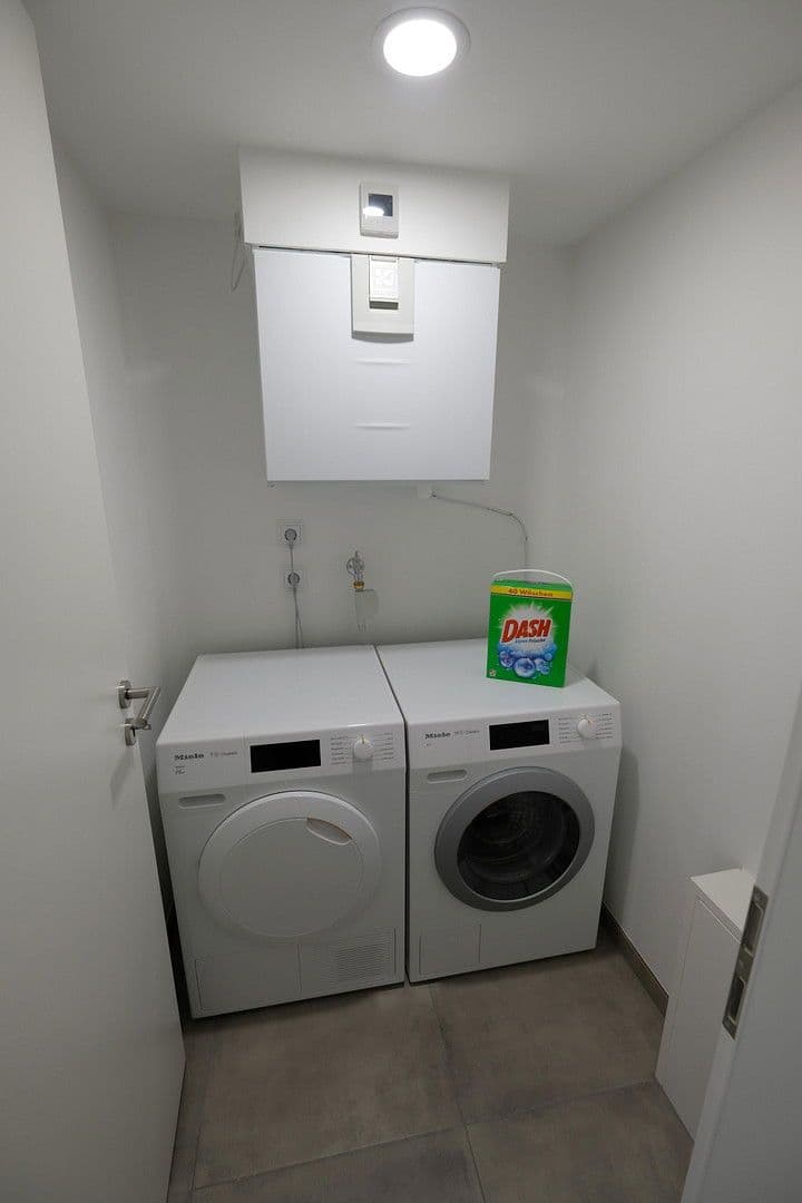 Pronájem bytu 2+1 62 m², Seilerstraße 7, Frankfurt am Main, Hessen Pronájem bytu 2+1 62 m², Seilerstraße 7, Frankfurt am Main, Hessen