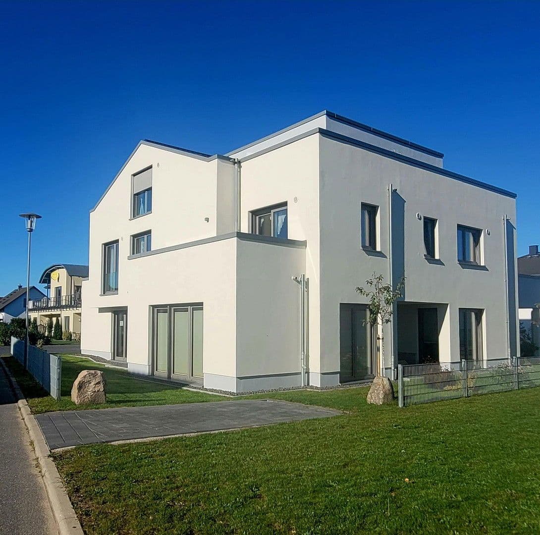 Pronájem bytu 2+1 57 m², Kühnemann-Weg 20, Bad Doberan, Mecklenburg-Vorpommern Pronájem bytu 2+1 57 m², Kühnemann-Weg 20, Bad Doberan, Mecklenburg-Vorpommern