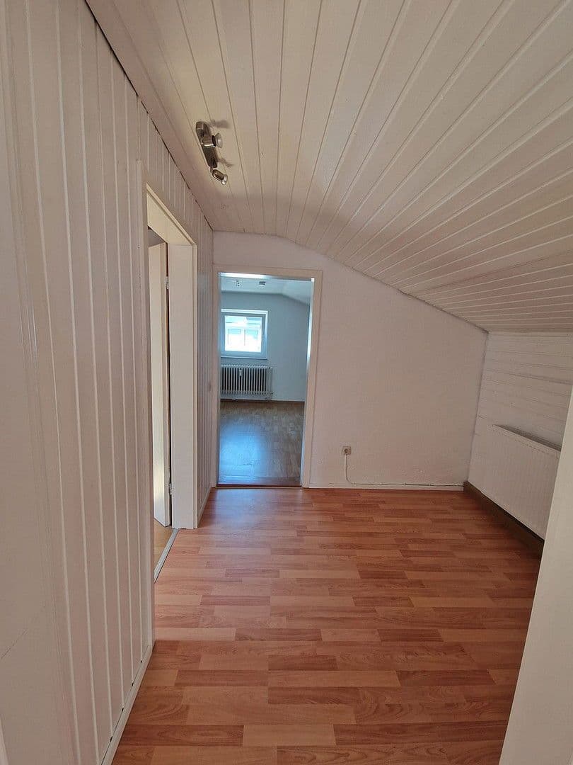 Pronájem bytu 2+kk 65 m², Birkelweg 36, Steinheim am Albuch, Bádensko-Württembersko Pronájem bytu 2+kk 65 m², Birkelweg 36, Steinheim am Albuch, Bádensko-Württembersko