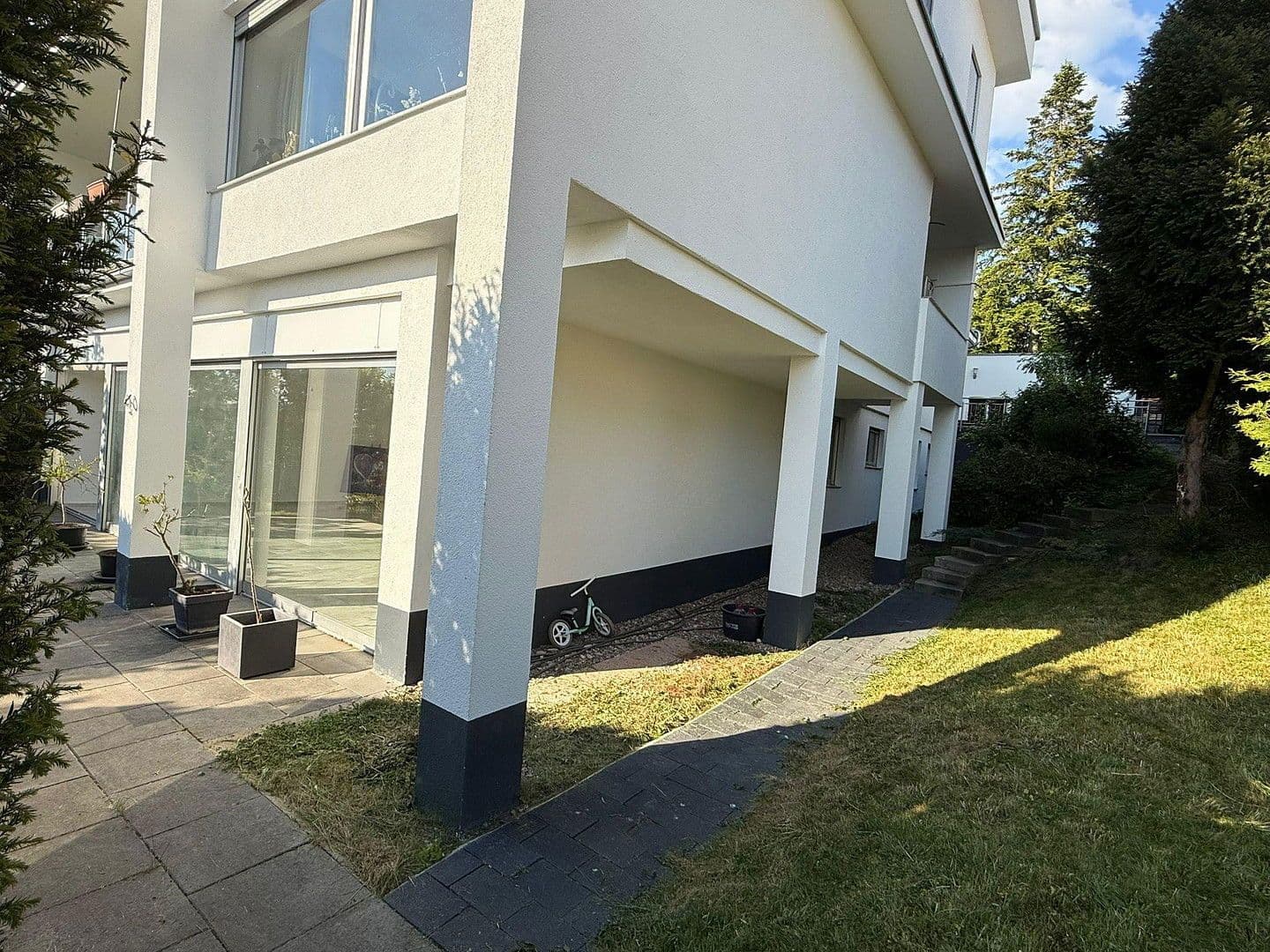 Prodej bytu 4+1 169 m², Pforzheim, Bádensko-Württembersko Prodej bytu 4+1 169 m², Pforzheim, Bádensko-Württembersko
