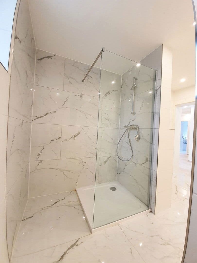 Prodej bytu 4+1 169 m², Pforzheim, Bádensko-Württembersko Prodej bytu 4+1 169 m², Pforzheim, Bádensko-Württembersko