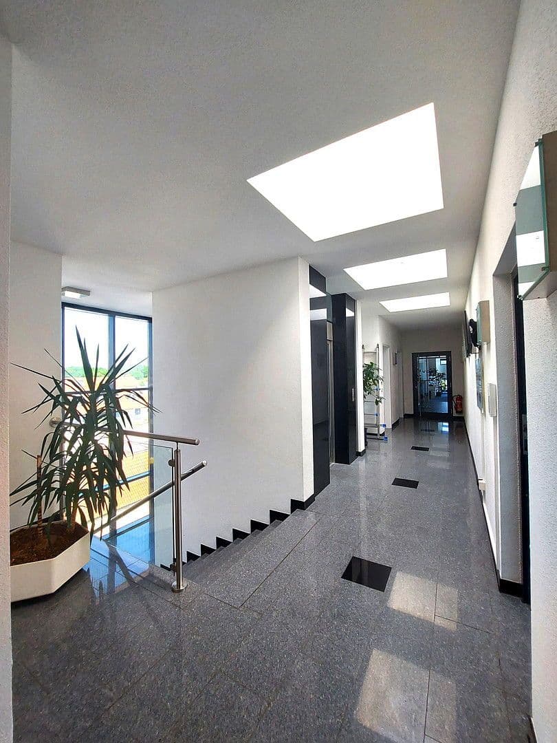 Pronájem kanceláře 3.510 m², Alzenau, Bavorsko Pronájem kanceláře 3.510 m², Alzenau, Bavorsko