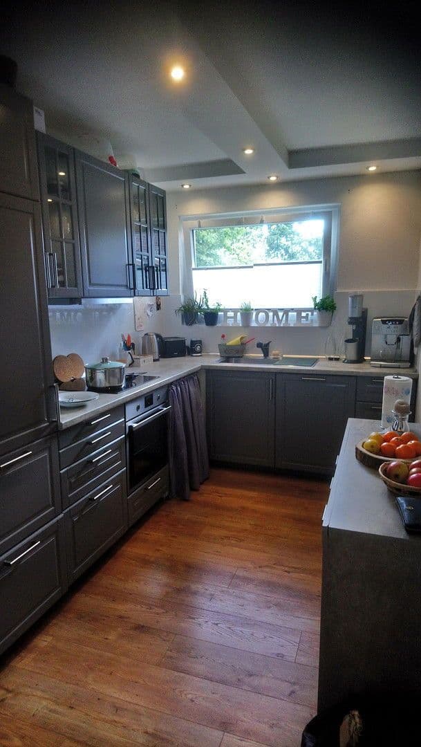 Pronájem bytu 3+1 65 m², Bremen, Bremen Pronájem bytu 3+1 65 m², Bremen, Bremen