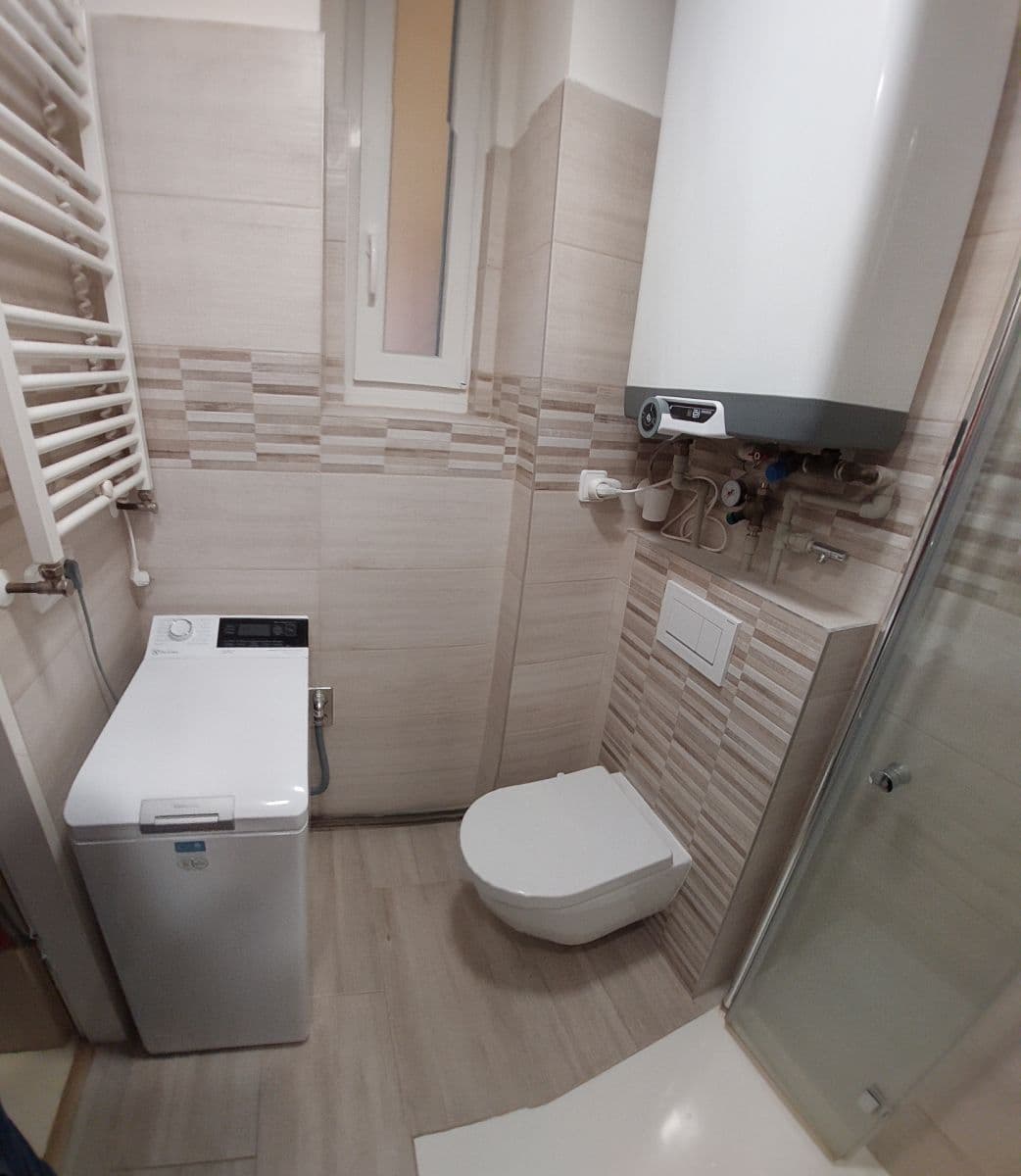 Pronájem bytu 2+kk 49 m², Renneská třída, Brno, Jihomoravský kraj Pronájem bytu 2+kk 49 m², Renneská třída, Brno, Jihomoravský kraj