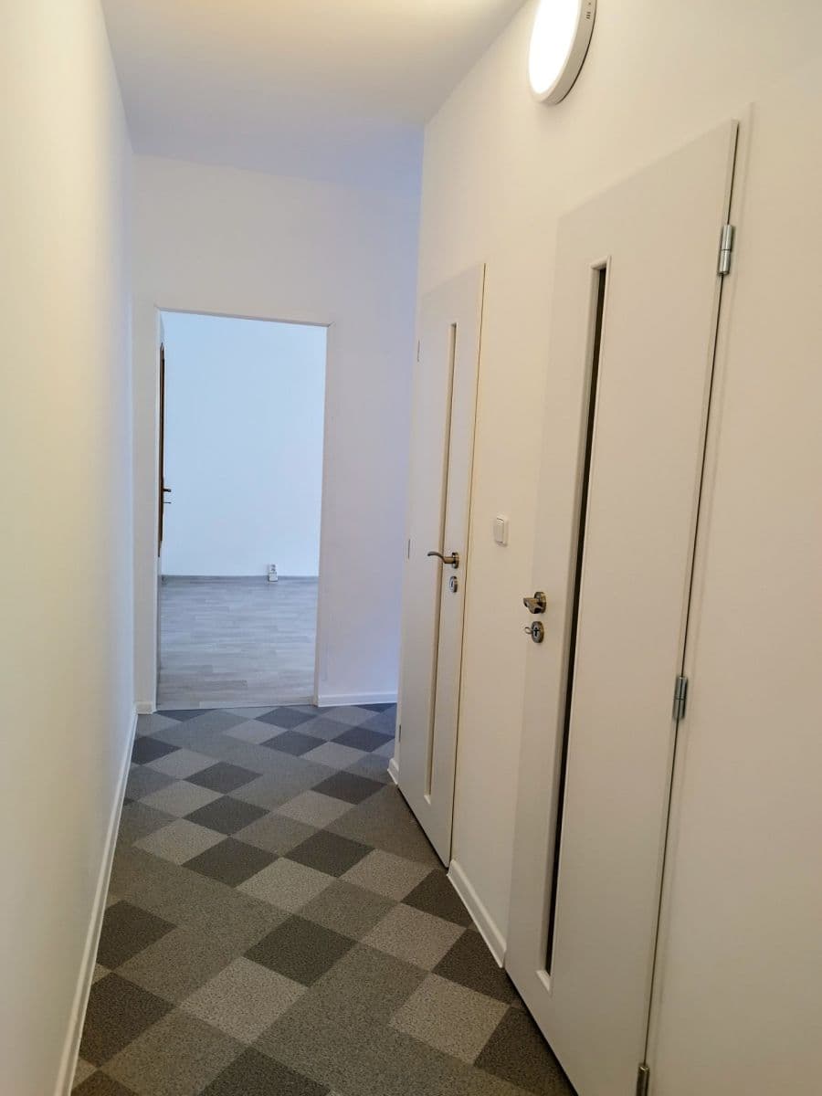Prodej bytu 2+1 60 m², Pod nádražím, Kraslice, Karlovarský kraj Prodej bytu 2+1 60 m², Pod nádražím, Kraslice, Karlovarský kraj