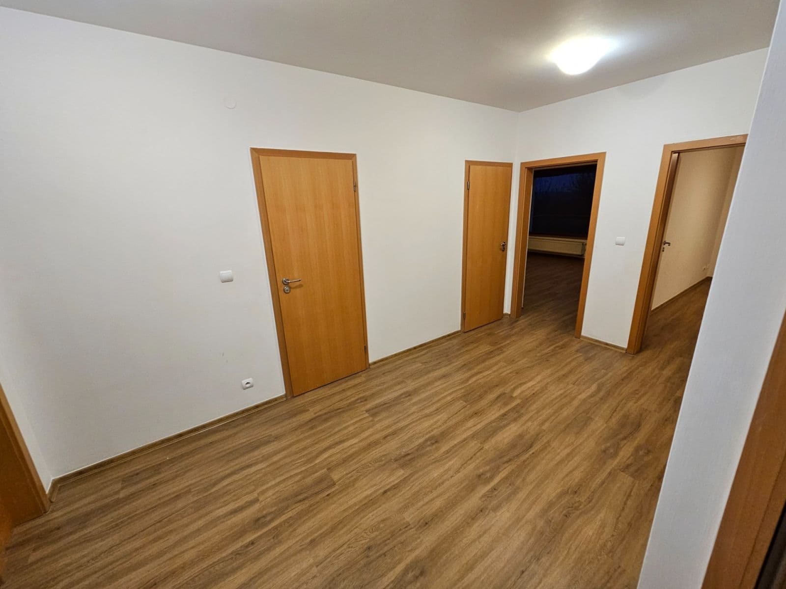 Pronájem bytu 3+kk 100 m², Tibetská, Praha, Praha Pronájem bytu 3+kk 100 m², Tibetská, Praha, Praha