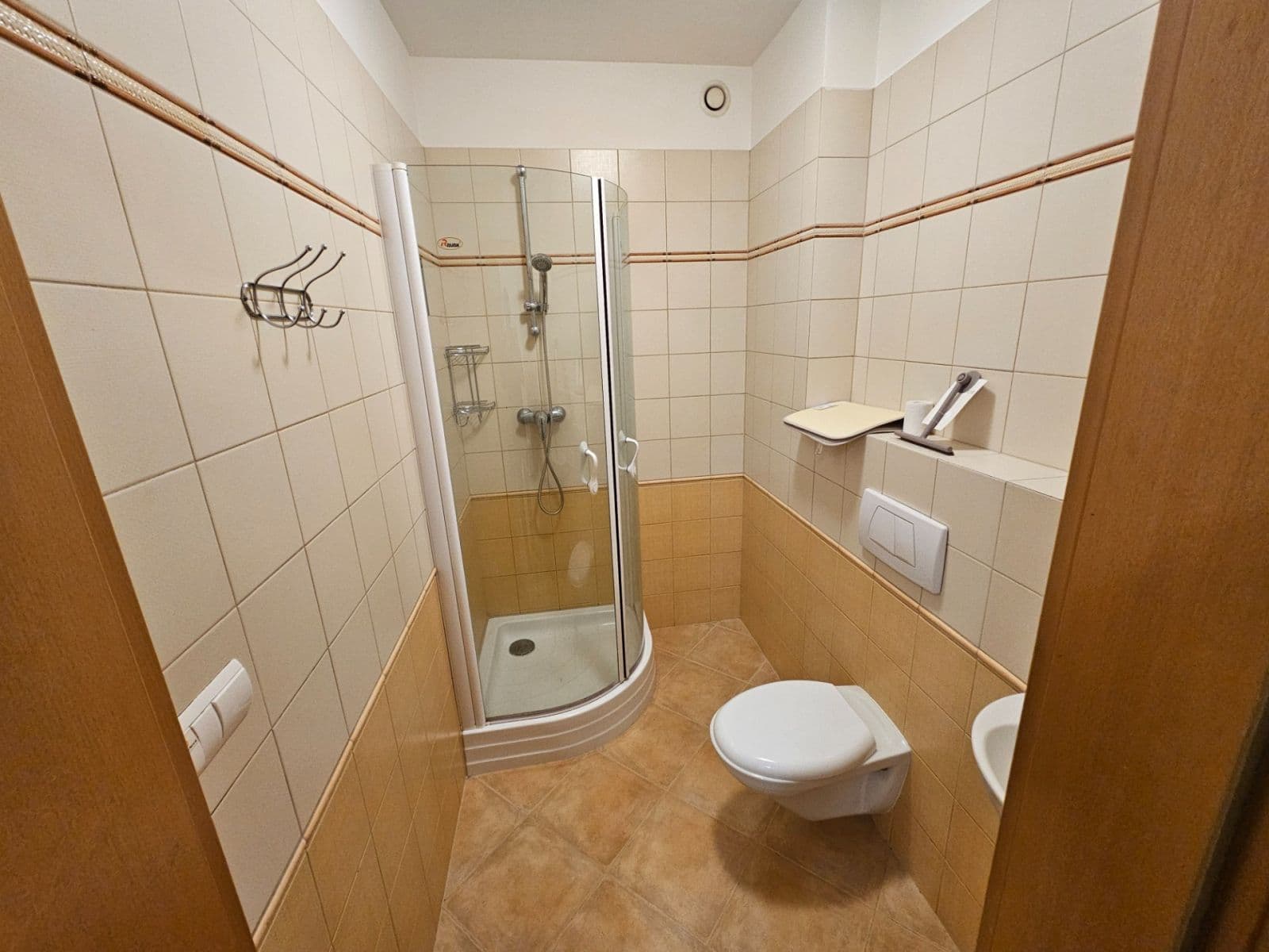 Pronájem bytu 3+kk 100 m², Tibetská, Praha, Praha Pronájem bytu 3+kk 100 m², Tibetská, Praha, Praha