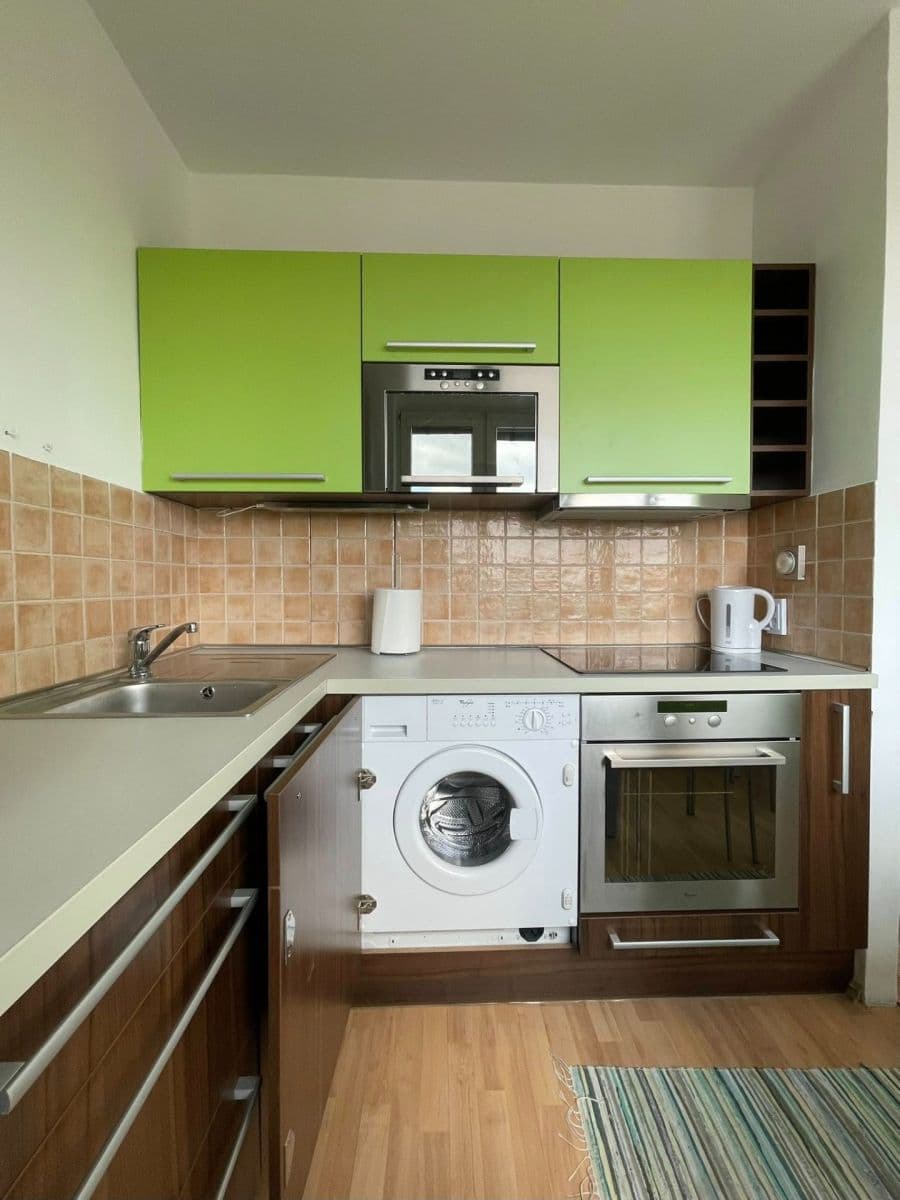 Pronájem bytu 1+1 36 m², Beňadická, Petržalka, Bratislavský kraj Pronájem bytu 1+1 36 m², Beňadická, Petržalka, Bratislavský kraj