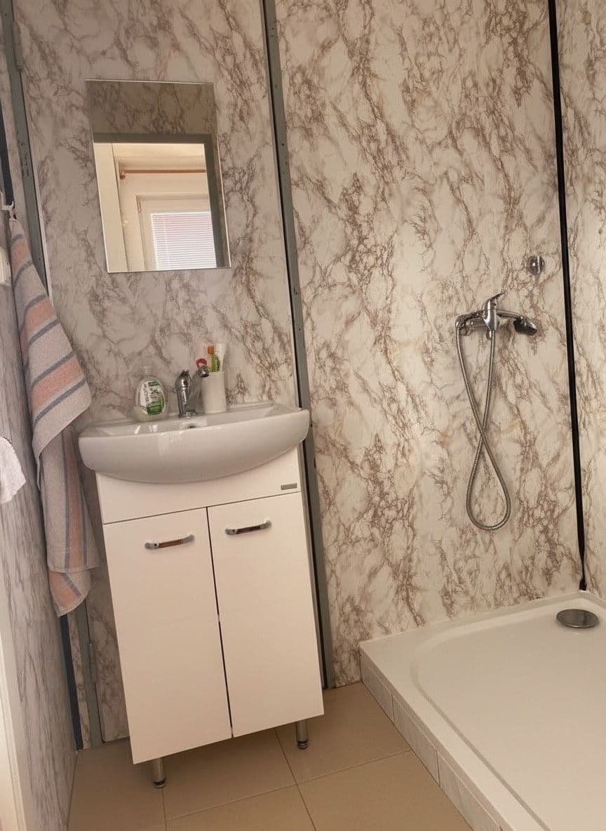 Pronájem bytu 1+1 43 m², sídliště Vajgar, Jindřichův Hradec, Jihočeský kraj Pronájem bytu 1+1 43 m², sídliště Vajgar, Jindřichův Hradec, Jihočeský kraj