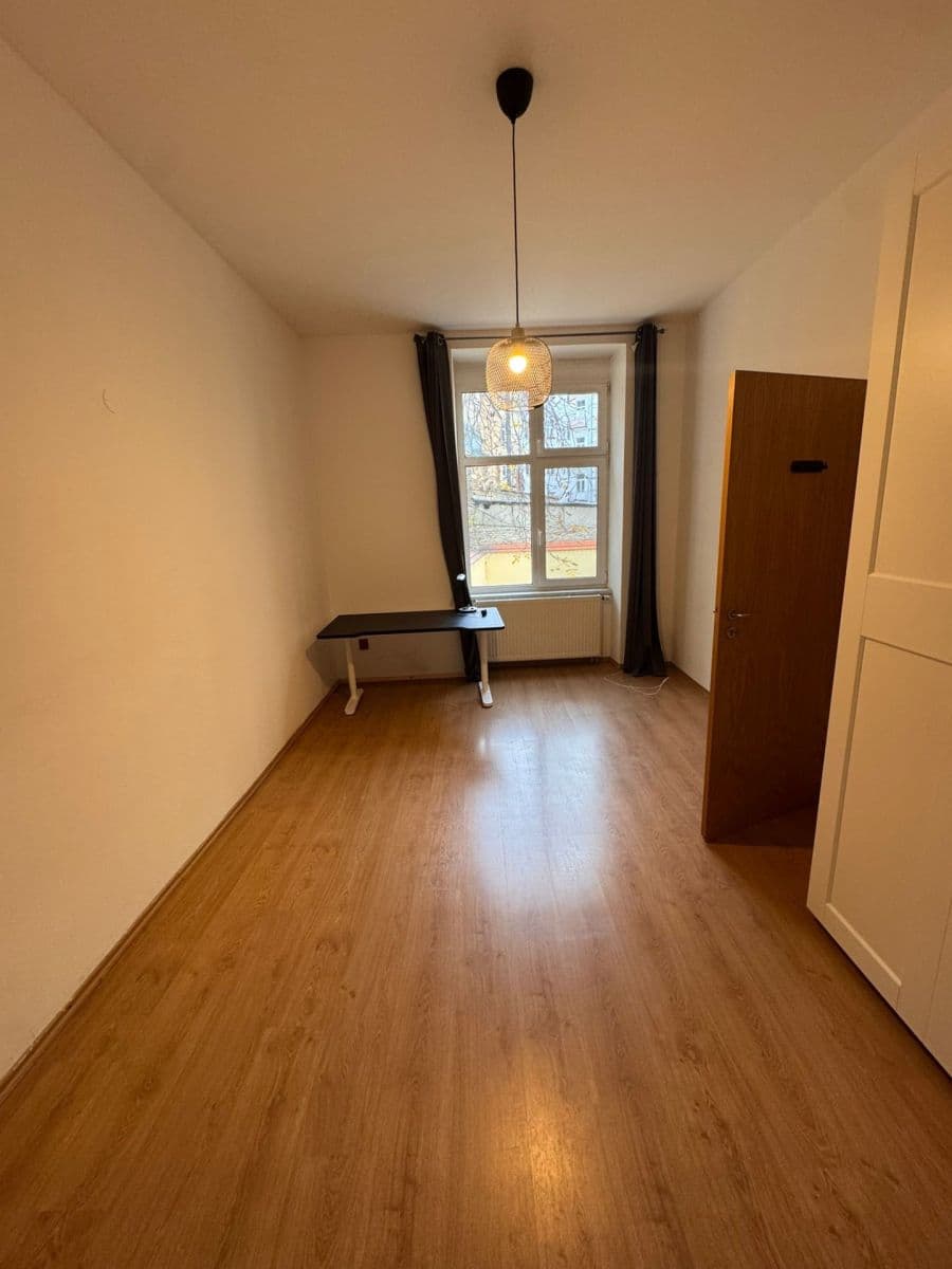 Pronájem bytu 2+kk 58 m², Husitská, Praha, Praha Pronájem bytu 2+kk 58 m², Husitská, Praha, Praha