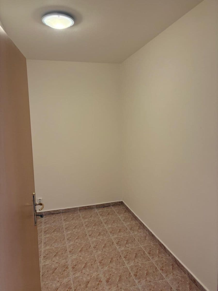 Pronájem bytu 3+kk 72 m², Humpolecká, Liberec, Liberecký kraj Pronájem bytu 3+kk 72 m², Humpolecká, Liberec, Liberecký kraj