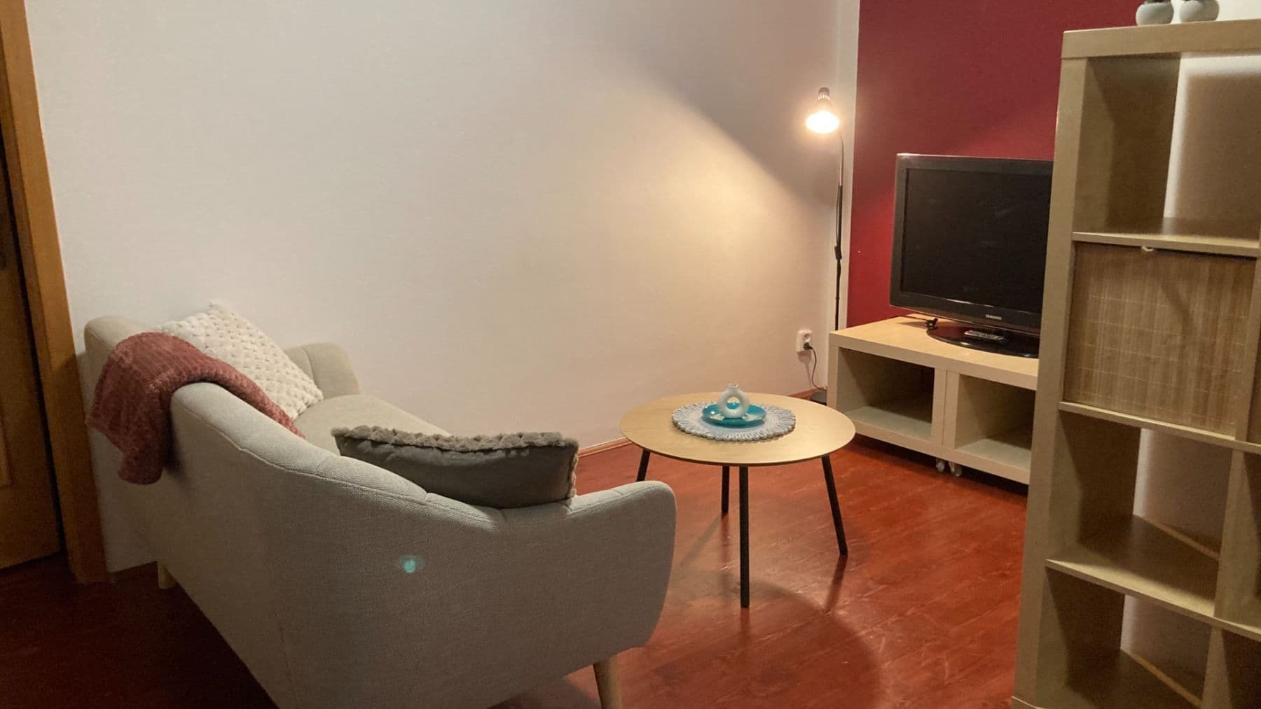 Pronájem bytu 2+kk 49 m², Hakenova, Poděbrady, Středočeský kraj Pronájem bytu 2+kk 49 m², Hakenova, Poděbrady, Středočeský kraj