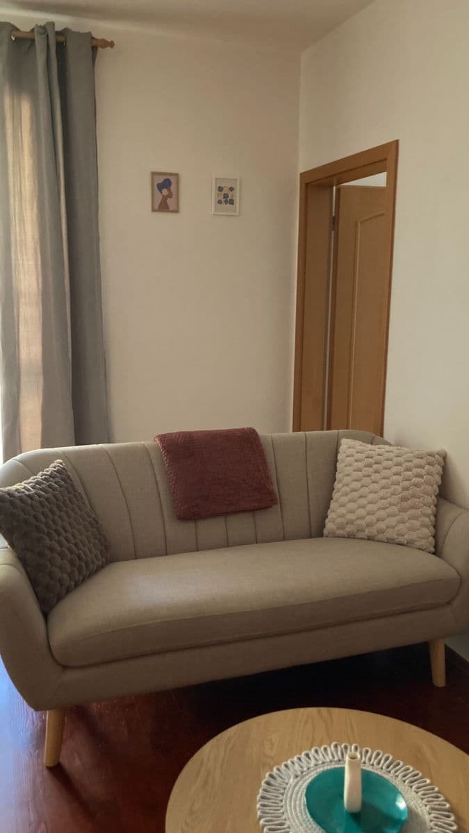 Pronájem bytu 2+kk 49 m², Hakenova, Poděbrady, Středočeský kraj Pronájem bytu 2+kk 49 m², Hakenova, Poděbrady, Středočeský kraj