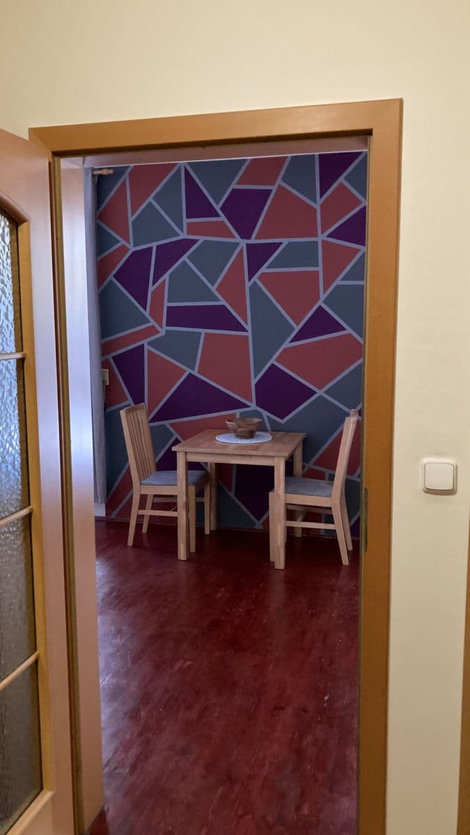 Pronájem bytu 2+kk 49 m², Hakenova, Poděbrady, Středočeský kraj Pronájem bytu 2+kk 49 m², Hakenova, Poděbrady, Středočeský kraj