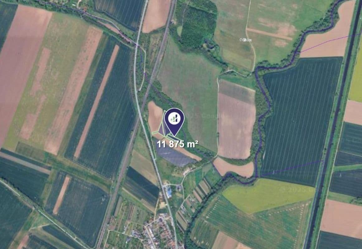 Prodej pozemku 1.979 m², Vojkovice, Jihomoravský kraj Prodej pozemku 1.979 m², Vojkovice, Jihomoravský kraj