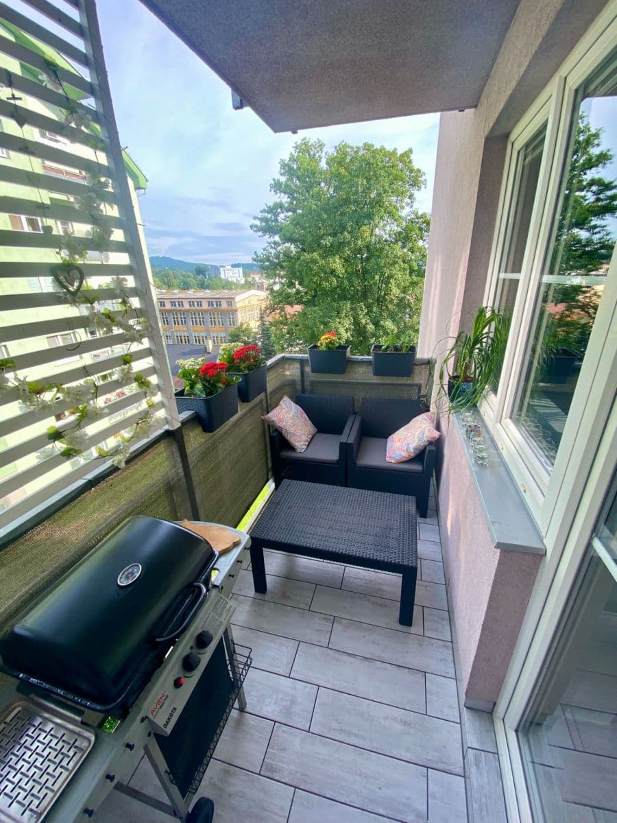 Prodej bytu 3+1 83 m², Nádvorní, Liberec, Liberecký kraj Prodej bytu 3+1 83 m², Nádvorní, Liberec, Liberecký kraj