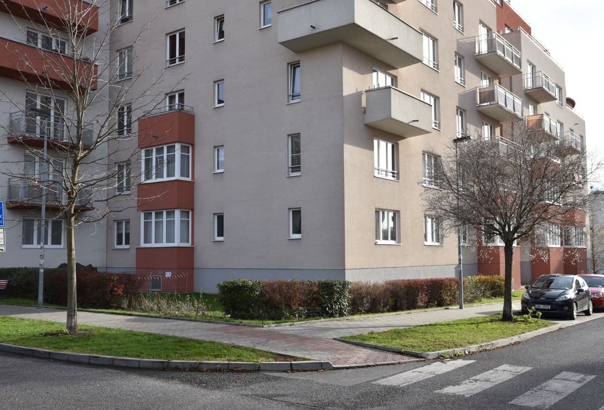 Pronájem bytu 2+kk 56 m², Velenovského, Praha, Praha Pronájem bytu 2+kk 56 m², Velenovského, Praha, Praha