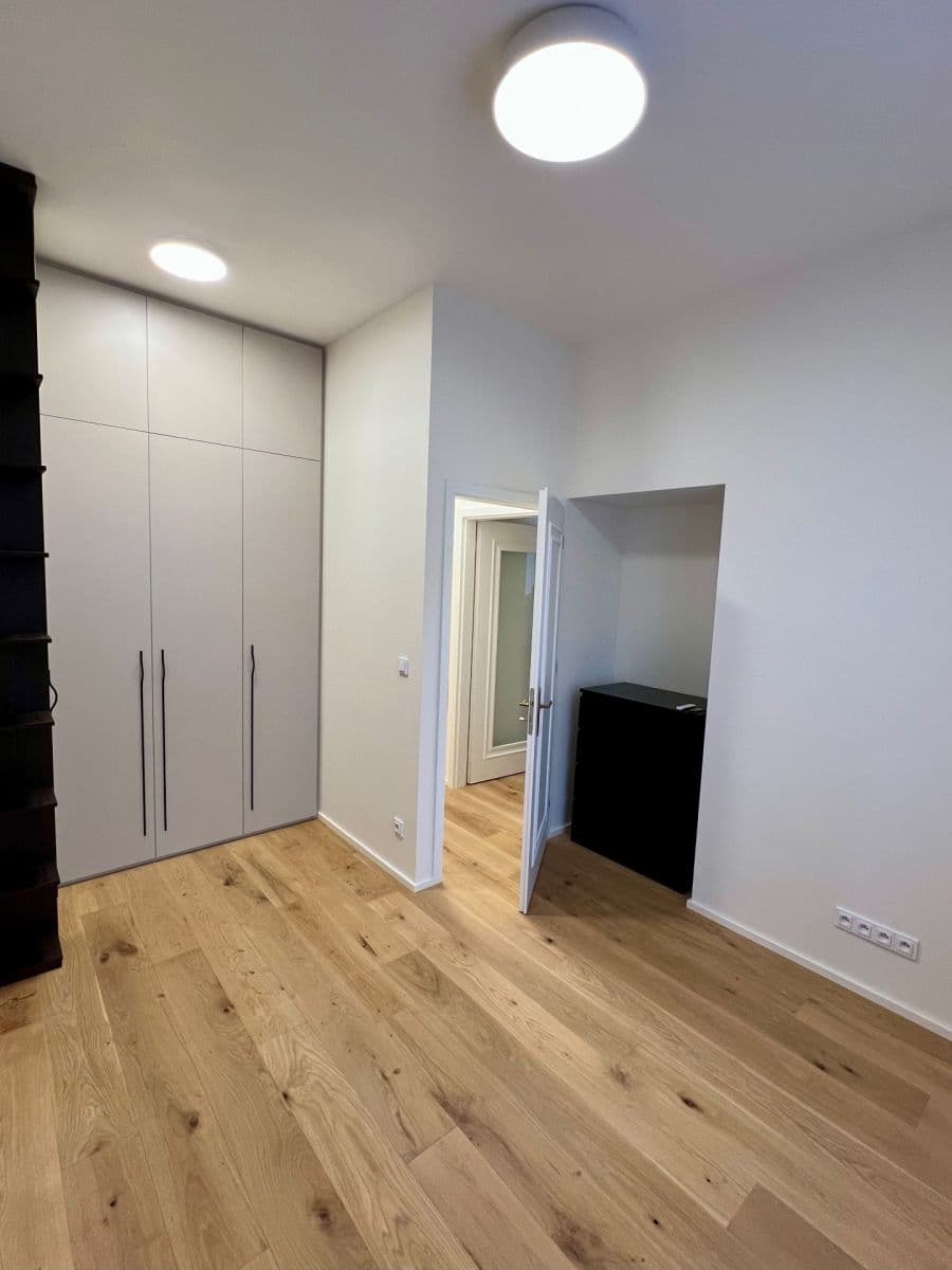Pronájem bytu 2+kk 51 m², Tachovské náměstí, Praha, Praha Pronájem bytu 2+kk 51 m², Tachovské náměstí, Praha, Praha