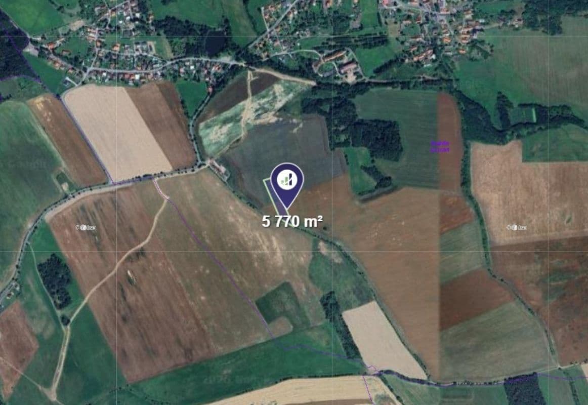 Prodej pozemku 1.443 m², Drahlín, Středočeský kraj Prodej pozemku 1.443 m², Drahlín, Středočeský kraj