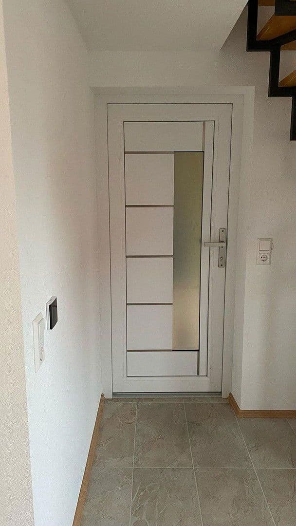 Pronájem domu 86 m², pozemek 20 m², Calw, Bádensko-Württembersko Pronájem domu 86 m², pozemek 20 m², Calw, Bádensko-Württembersko