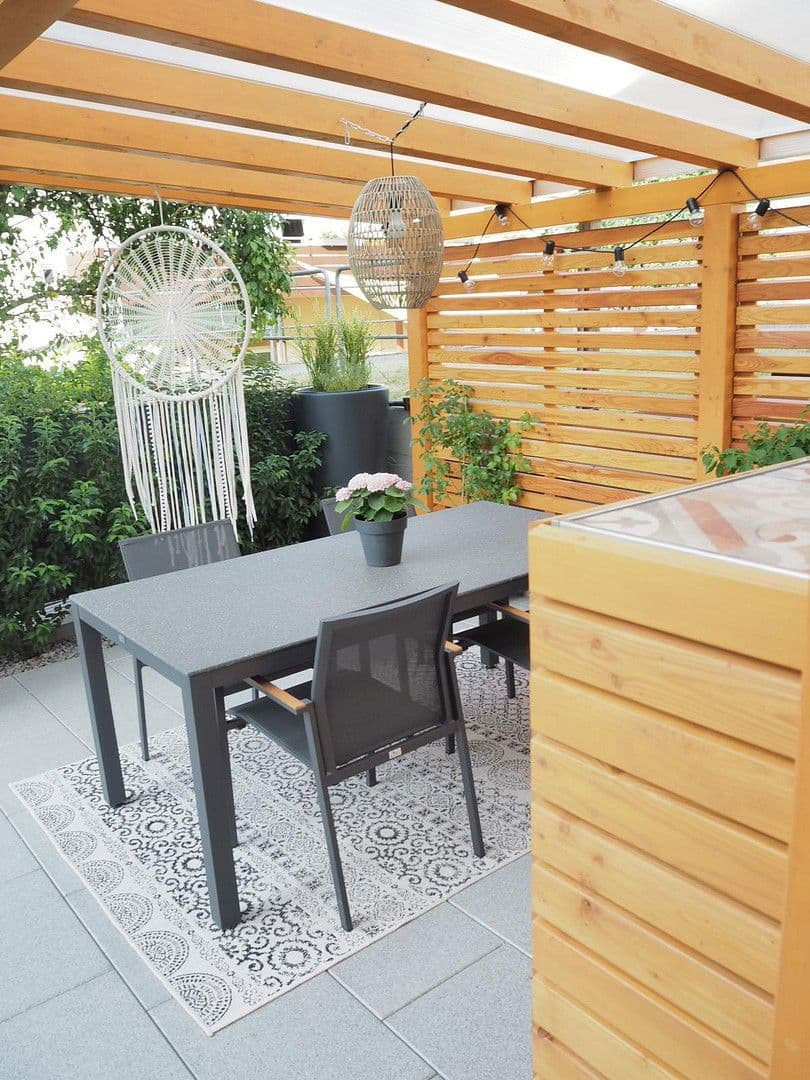 Prodej domu 103 m², pozemek 182 m², Nürtingen, Bádensko-Württembersko Prodej domu 103 m², pozemek 182 m², Nürtingen, Bádensko-Württembersko