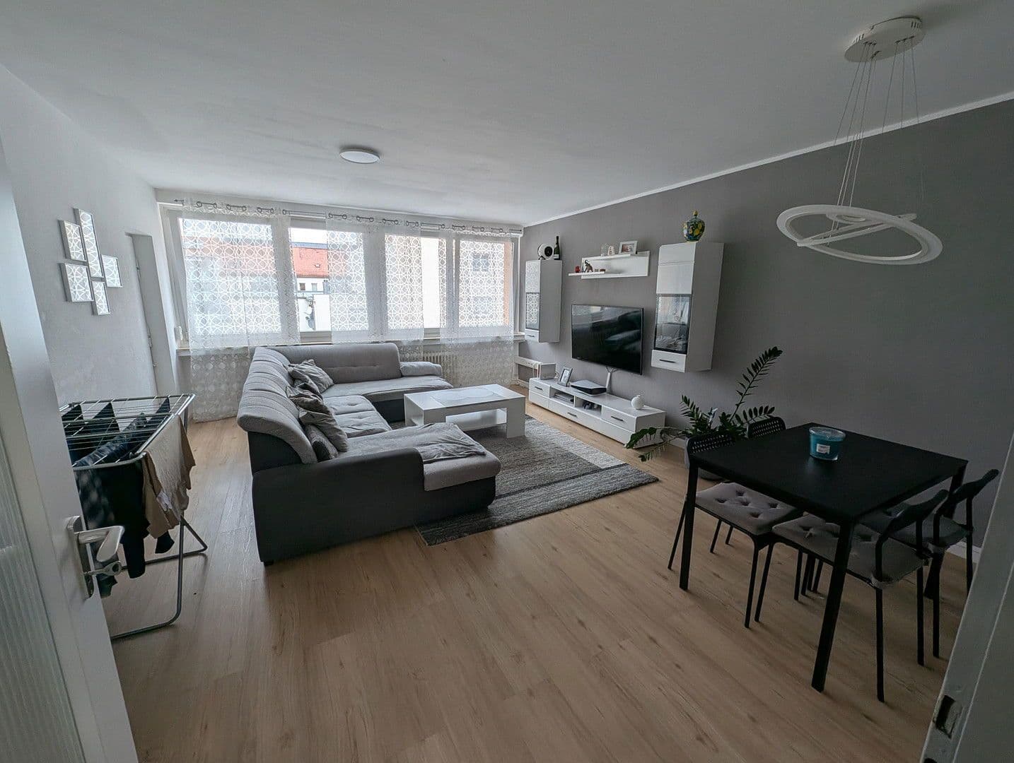 Pronájem bytu 3+1 83 m², Karlstr. 21, Fürth, Bavorsko Pronájem bytu 3+1 83 m², Karlstr. 21, Fürth, Bavorsko