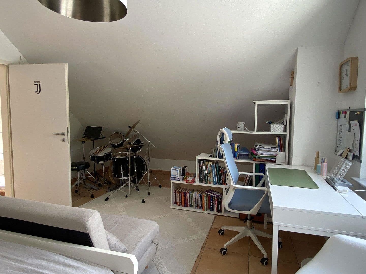 Prodej bytu 4+1 151 m², Rebenweg 11, Eislingen/Fils, Bádensko-Württembersko Prodej bytu 4+1 151 m², Rebenweg 11, Eislingen/Fils, Bádensko-Württembersko