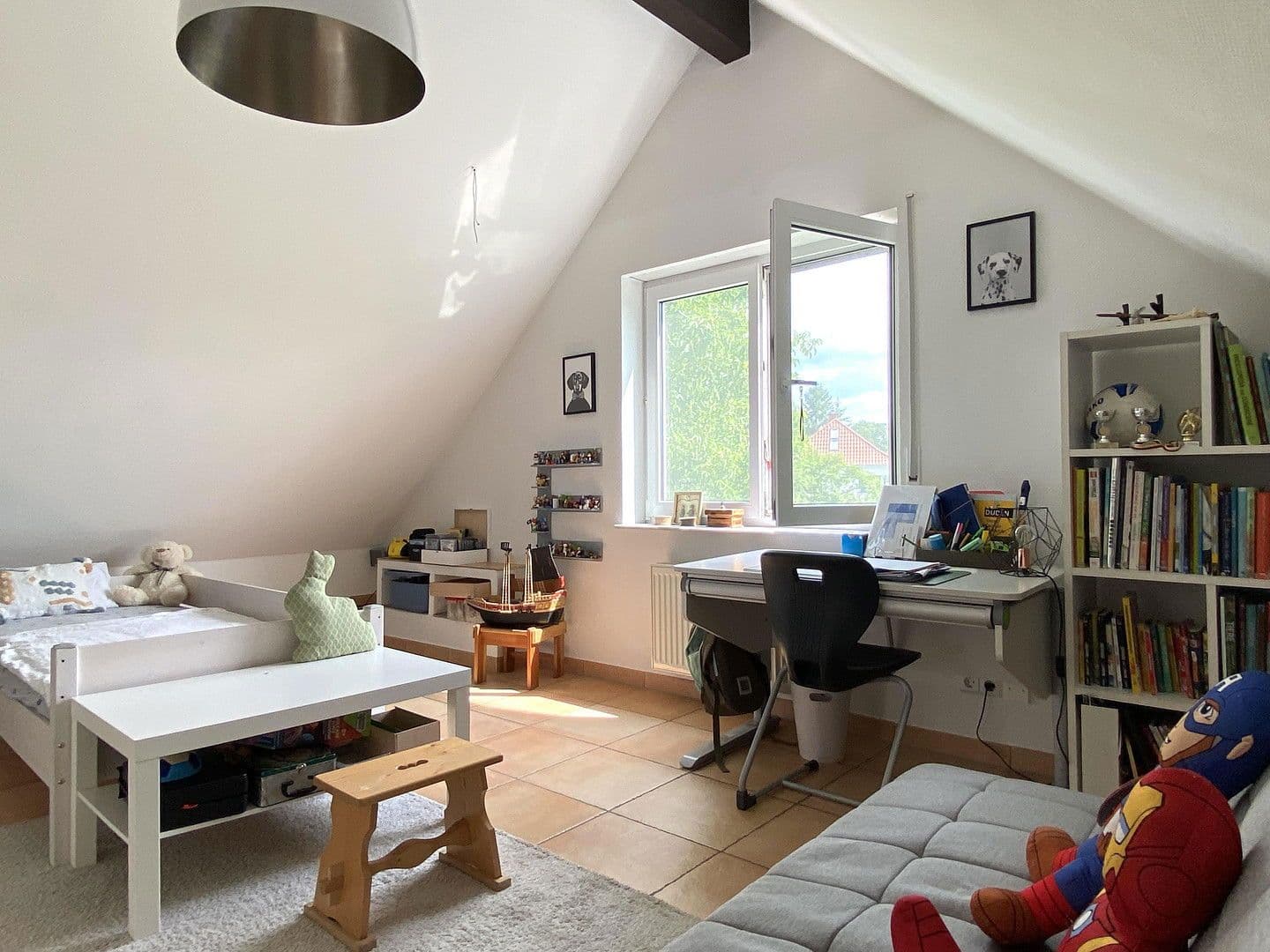 Prodej bytu 4+1 151 m², Rebenweg 11, Eislingen/Fils, Bádensko-Württembersko Prodej bytu 4+1 151 m², Rebenweg 11, Eislingen/Fils, Bádensko-Württembersko