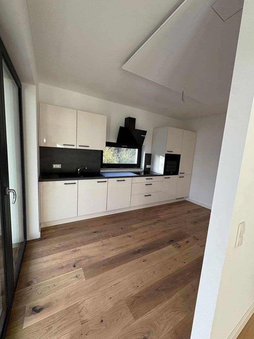 Pronájem bytu 2+1 60 m², Schmitz Hübsch 55, Magdeburg, Sasko-Anhaltsko Pronájem bytu 2+1 60 m², Schmitz Hübsch 55, Magdeburg, Sasko-Anhaltsko