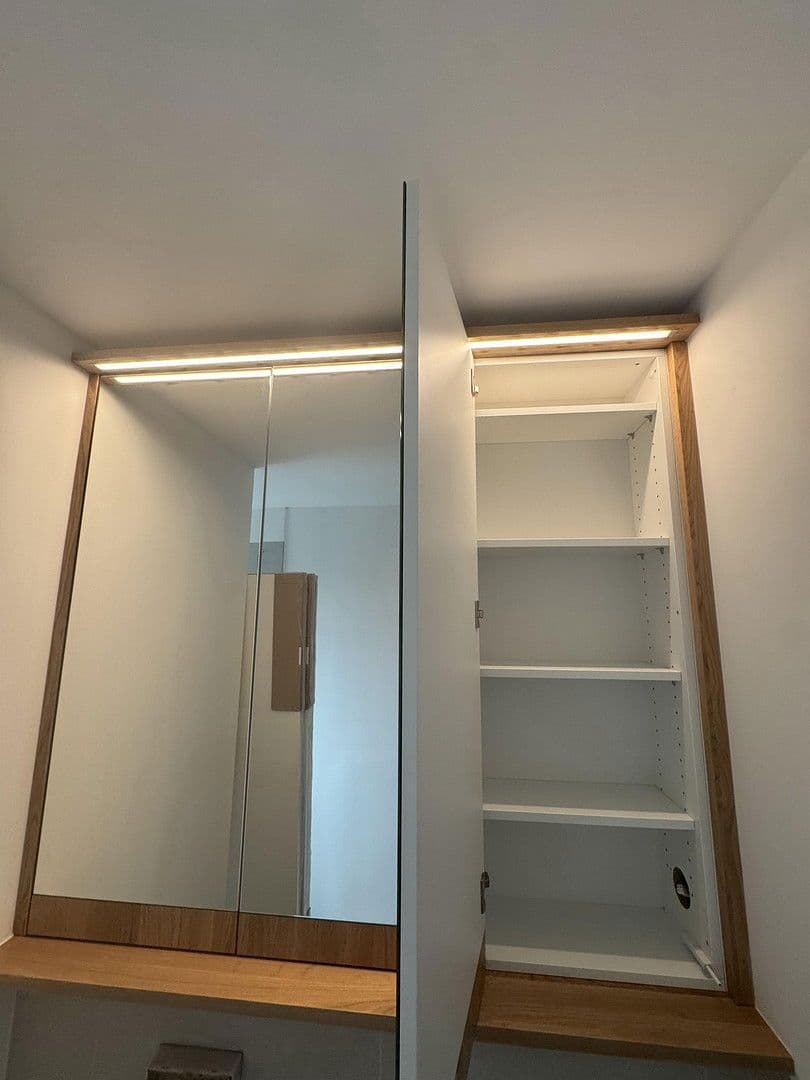 Pronájem bytu 2+1 60 m², Schmitz Hübsch 55, Magdeburg, Sasko-Anhaltsko Pronájem bytu 2+1 60 m², Schmitz Hübsch 55, Magdeburg, Sasko-Anhaltsko