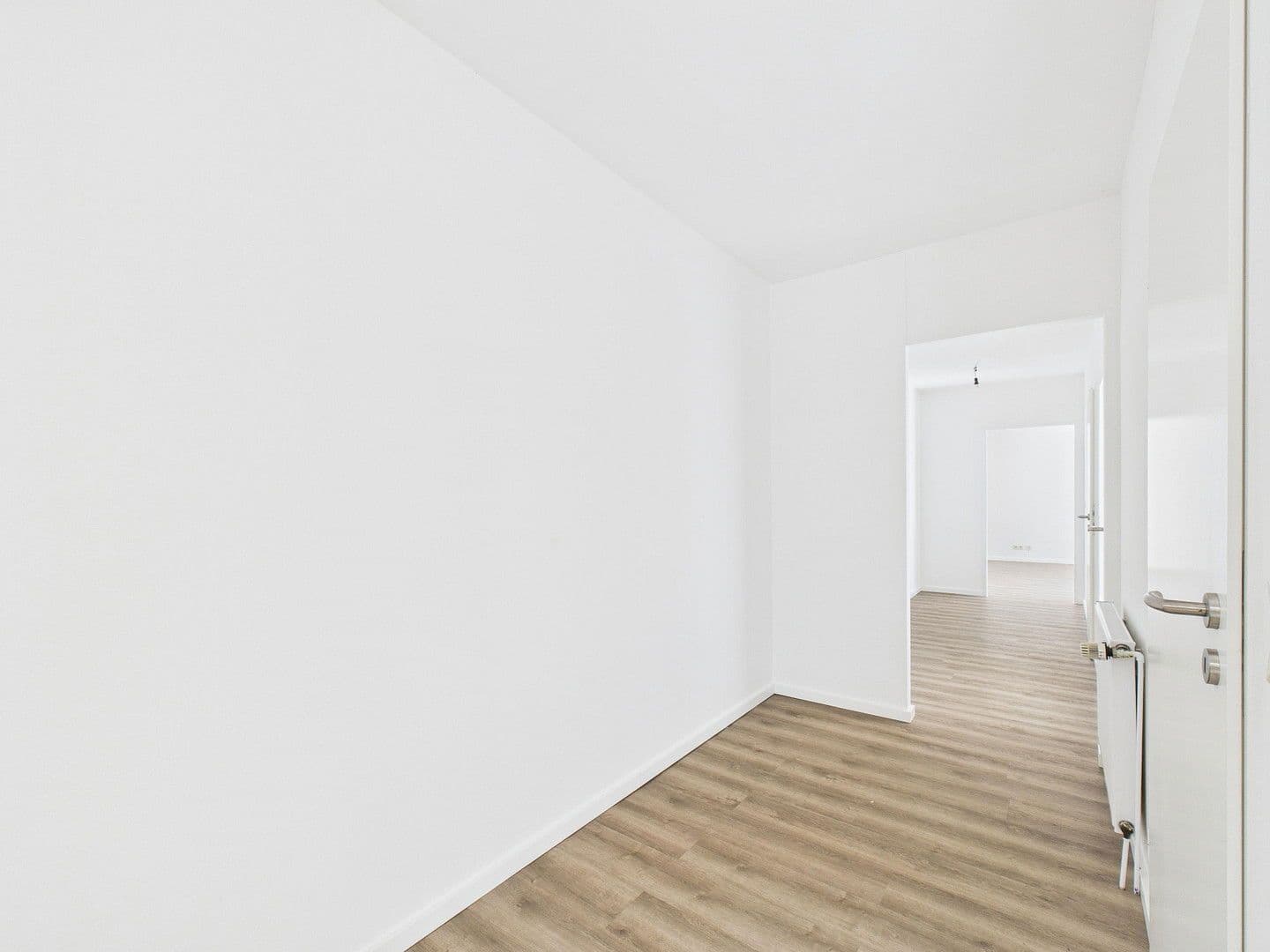 Pronájem bytu 3+1 81 m², Claus-Hinrich-str. 15, Bremen, Bremen Pronájem bytu 3+1 81 m², Claus-Hinrich-str. 15, Bremen, Bremen