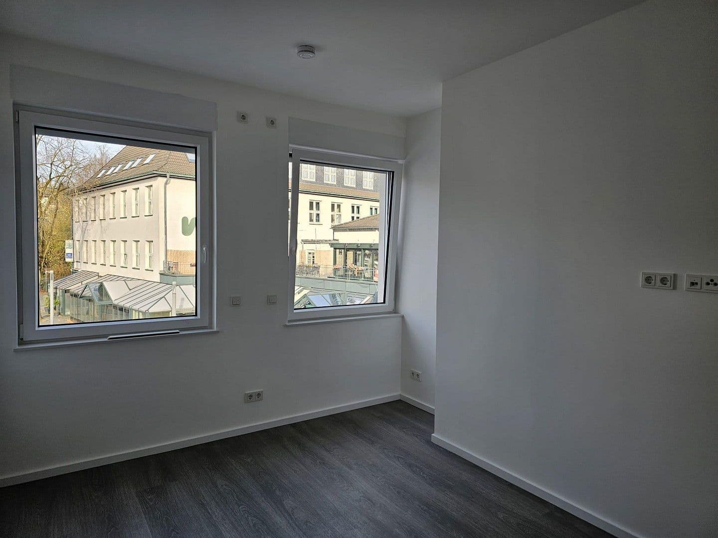 Pronájem bytu 3+kk 105 m², Haupstraße 221, Bergisch Gladbach, Severní Porýní-Vestfálsko Pronájem bytu 3+kk 105 m², Haupstraße 221, Bergisch Gladbach, Severní Porýní-Vestfálsko