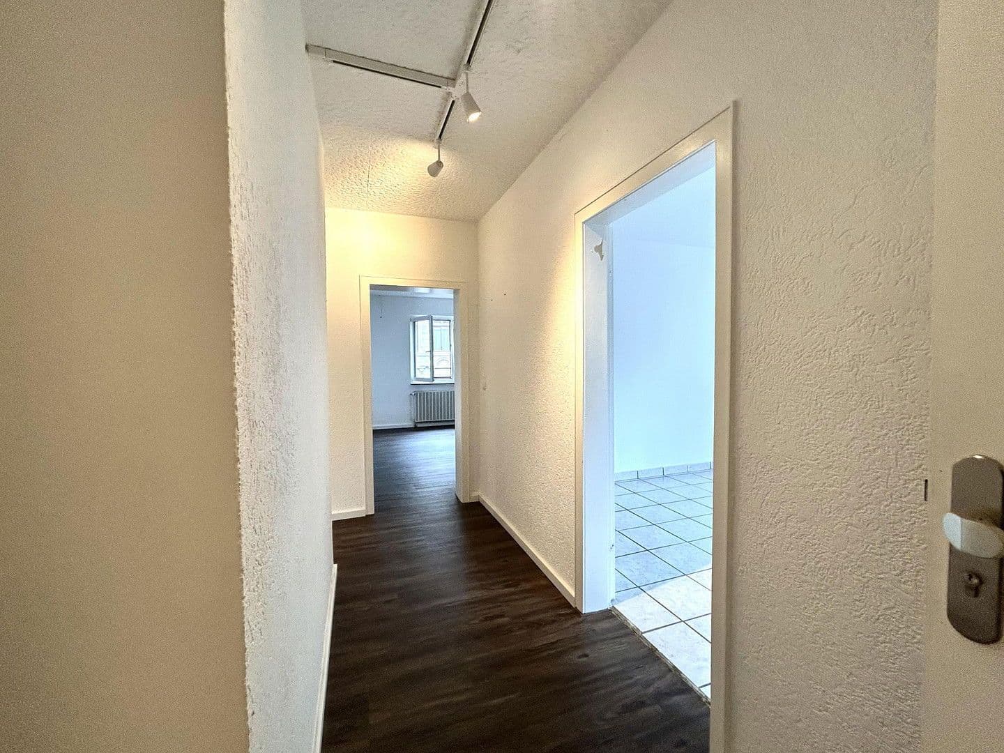 Pronájem bytu 2+1 60 m², Köln, Severní Porýní-Vestfálsko Pronájem bytu 2+1 60 m², Köln, Severní Porýní-Vestfálsko