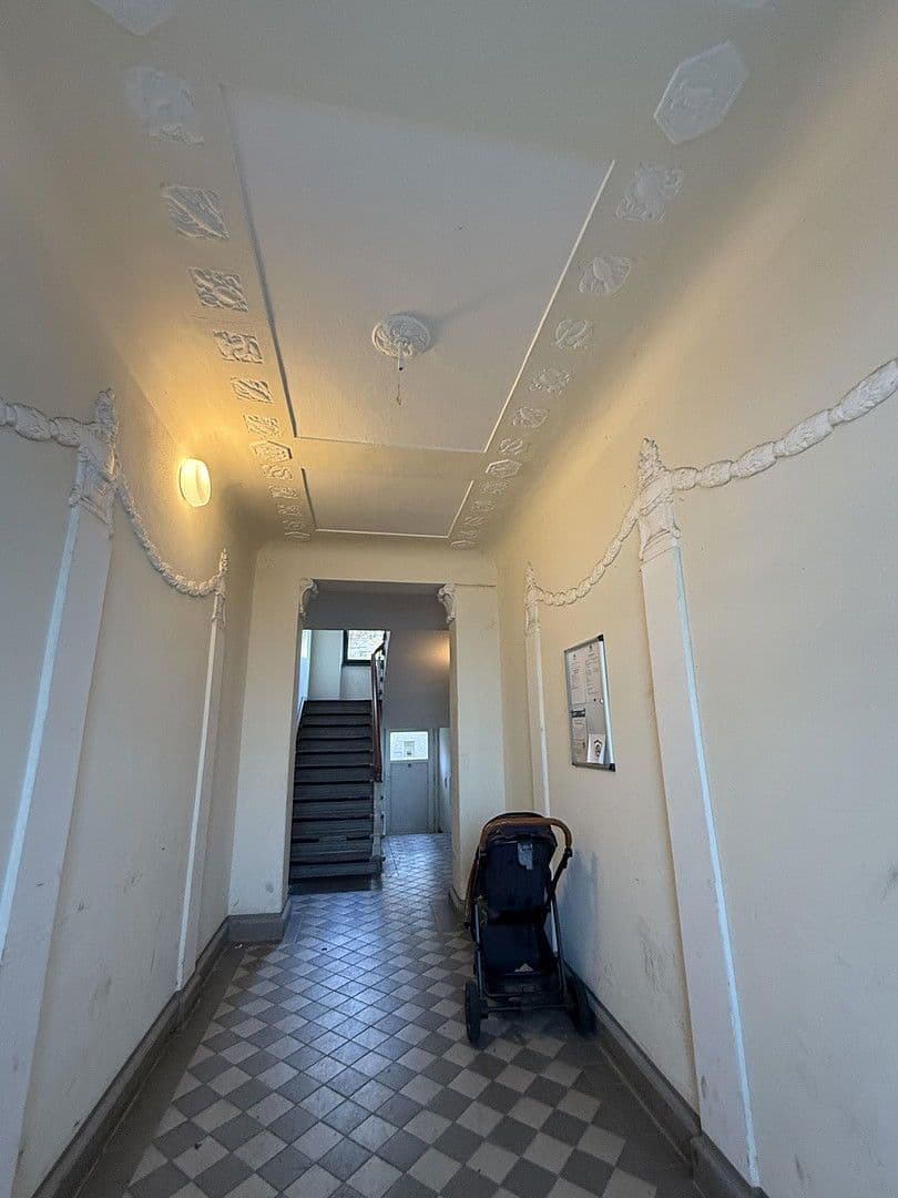 Pronájem bytu 1+1 60 m², Auguste Viktoria Allee 67, Berlin, Berlín Pronájem bytu 1+1 60 m², Auguste Viktoria Allee 67, Berlin, Berlín