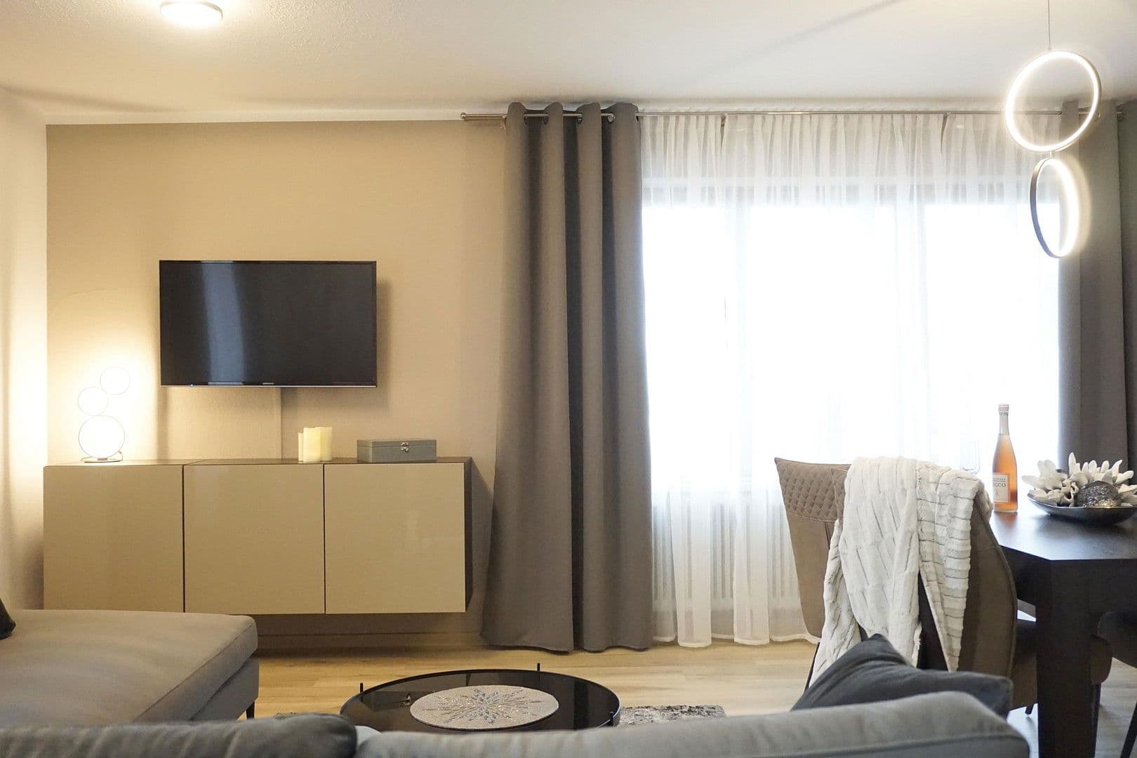 Pronájem bytu 2+1 67 m², Meersburg, Bádensko-Württembersko Pronájem bytu 2+1 67 m², Meersburg, Bádensko-Württembersko