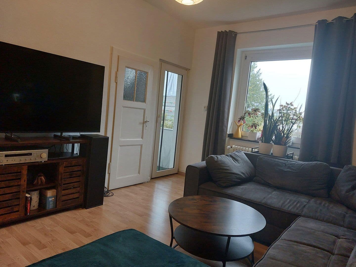 Pronájem bytu 3+1 75 m², Köln, Severní Porýní-Vestfálsko Pronájem bytu 3+1 75 m², Köln, Severní Porýní-Vestfálsko