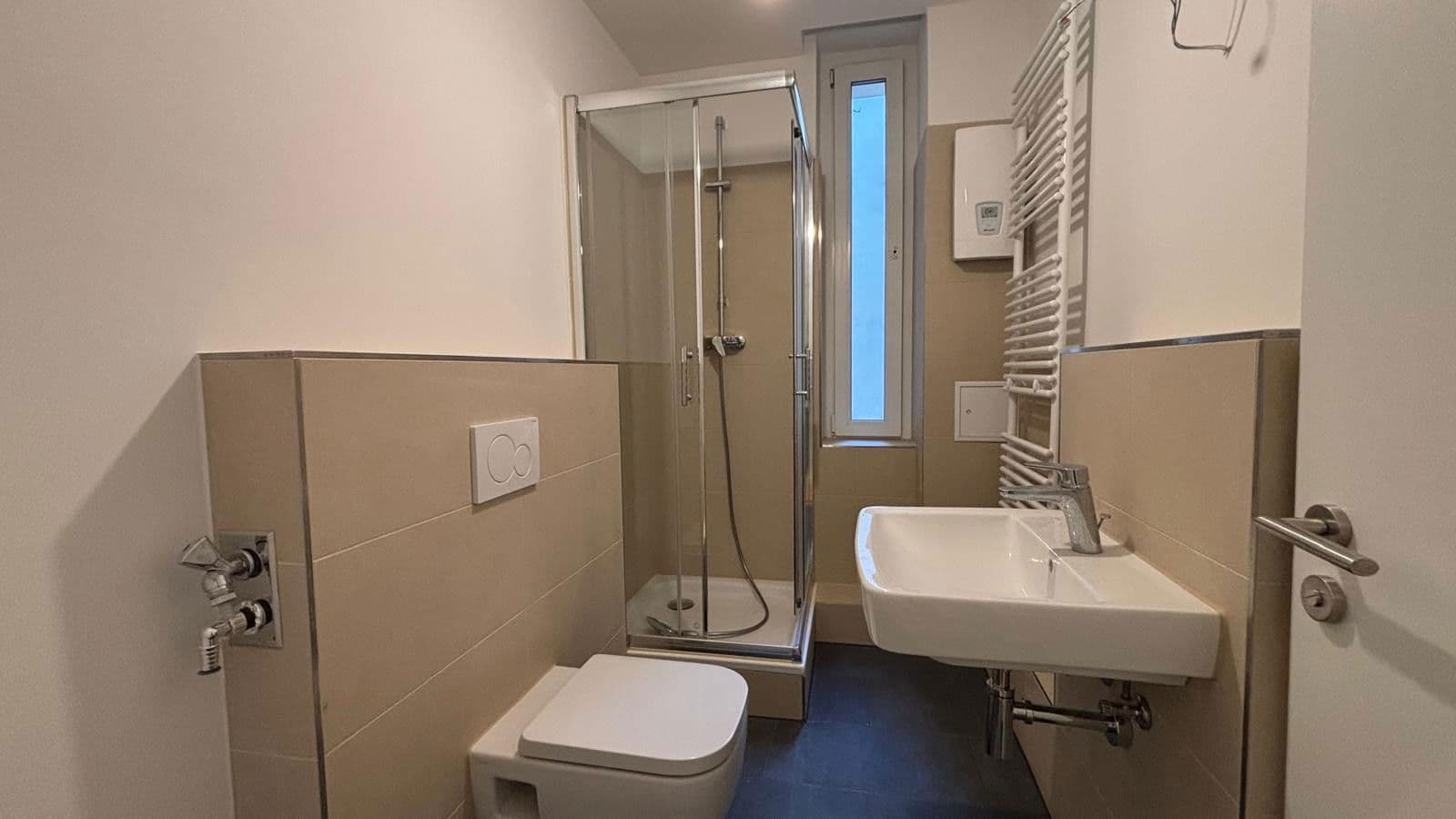 Pronájem bytu 1+1 47 m², Berlin, Berlín Pronájem bytu 1+1 47 m², Berlin, Berlín