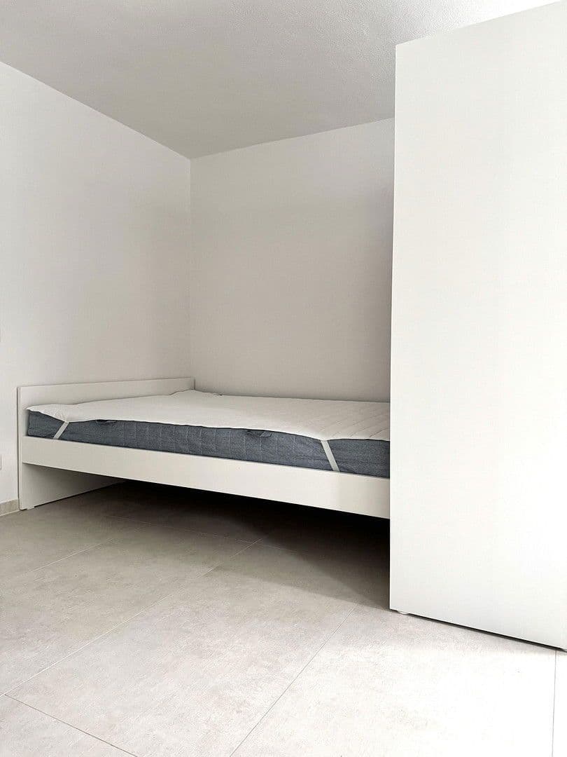 Pronájem bytu 1+kk 38 m², Wasenstraße 31, Stuttgart, Bádensko-Württembersko Pronájem bytu 1+kk 38 m², Wasenstraße 31, Stuttgart, Bádensko-Württembersko