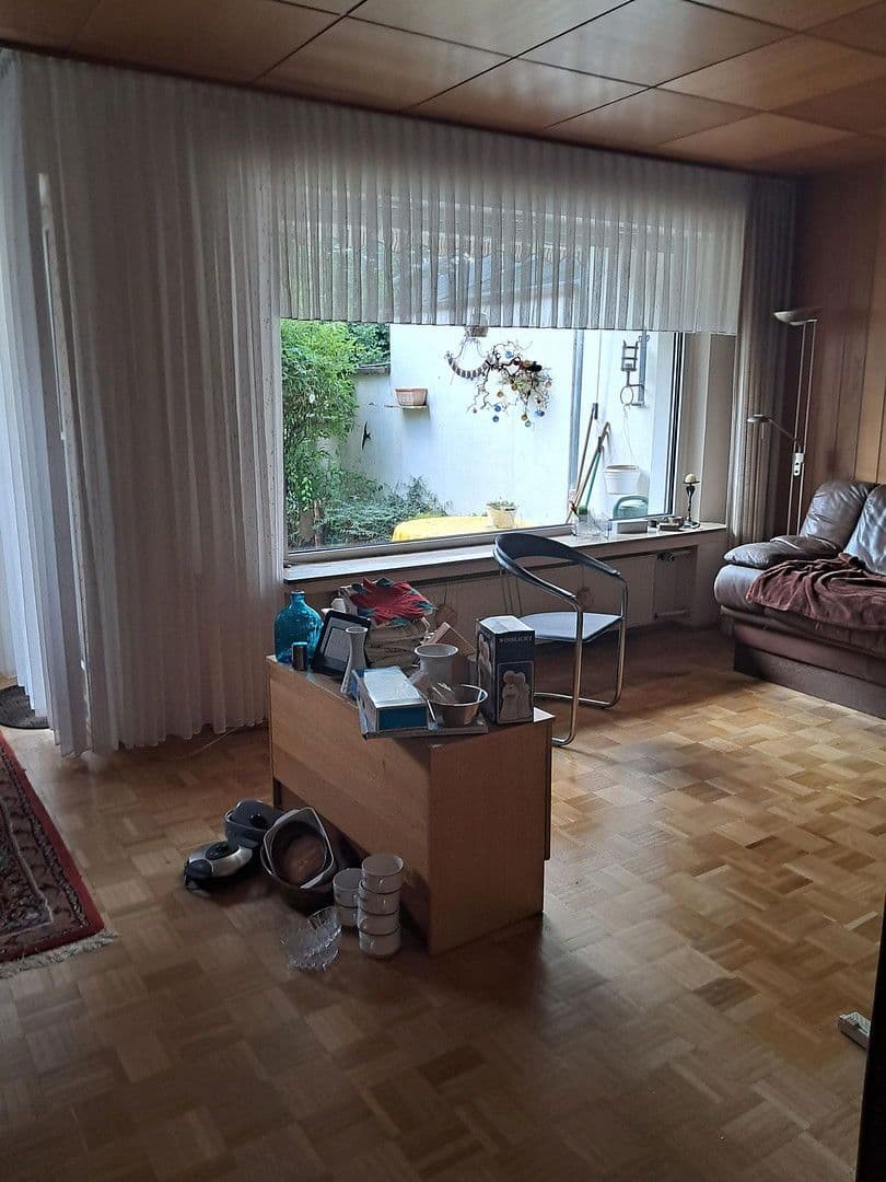 Prodej domu 96 m², pozemek 202 m², Wuppertal, Severní Porýní-Vestfálsko Prodej domu 96 m², pozemek 202 m², Wuppertal, Severní Porýní-Vestfálsko