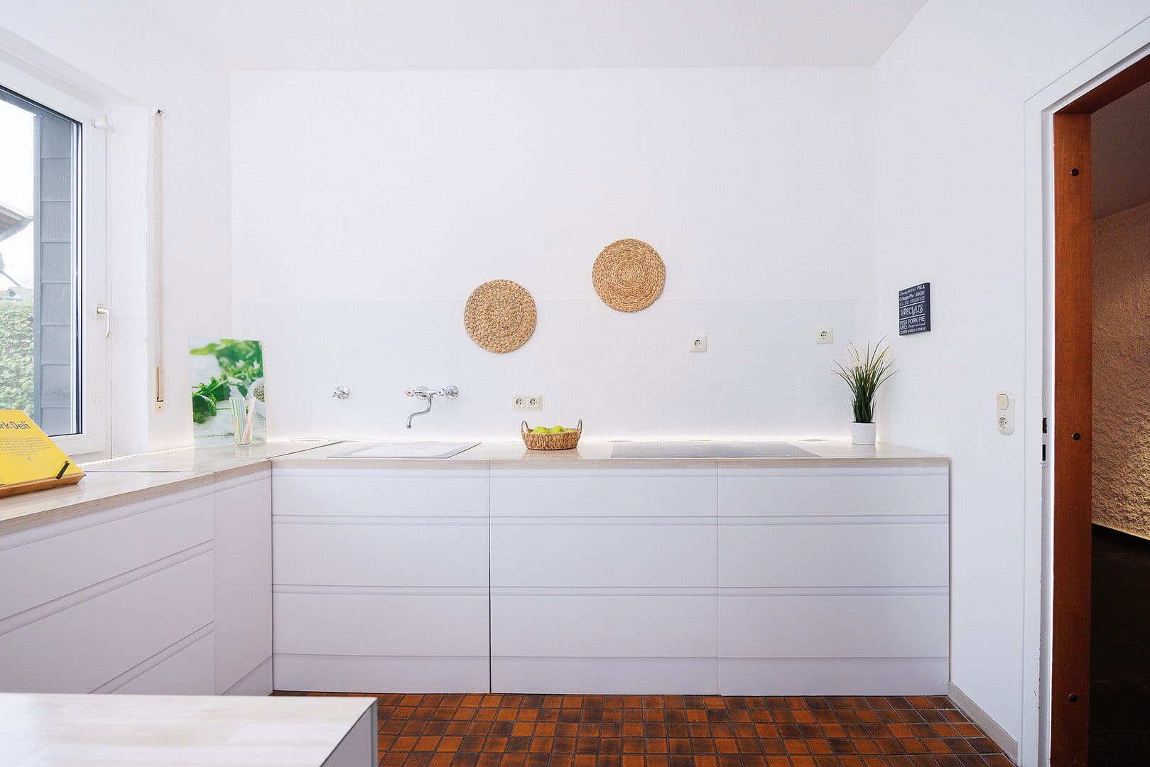 Pronájem bytu 5+1 198 m², Much, Severní Porýní-Vestfálsko Pronájem bytu 5+1 198 m², Much, Severní Porýní-Vestfálsko