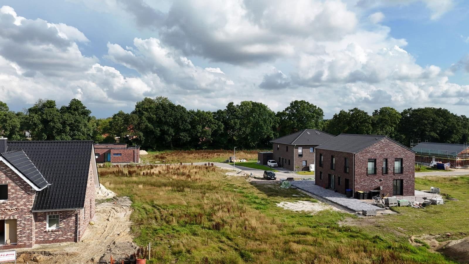 Prodej pozemku 820 m², Hannelore-Wolff-Straße, Aurich, Dolní Sasko Prodej pozemku 820 m², Hannelore-Wolff-Straße, Aurich, Dolní Sasko