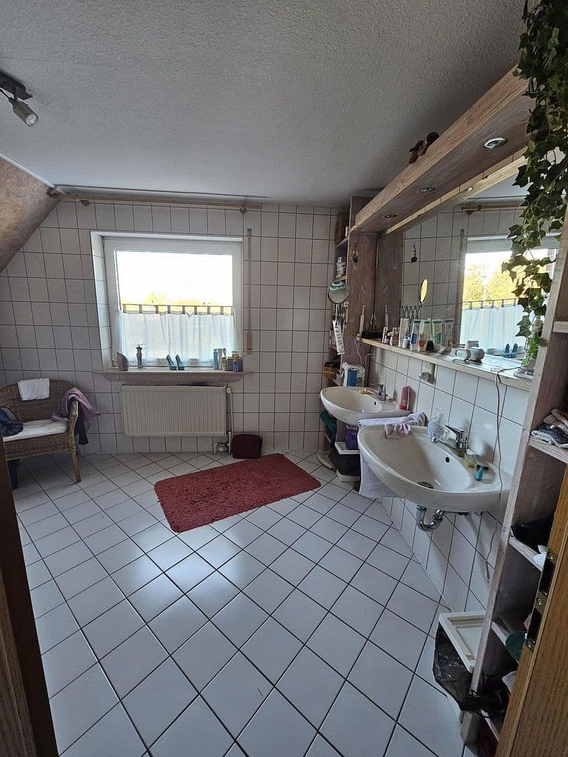 Prodej domu 120 m², pozemek 683 m², Freiligrathstraße 24, Moormerland, Dolní Sasko Prodej domu 120 m², pozemek 683 m², Freiligrathstraße 24, Moormerland, Dolní Sasko