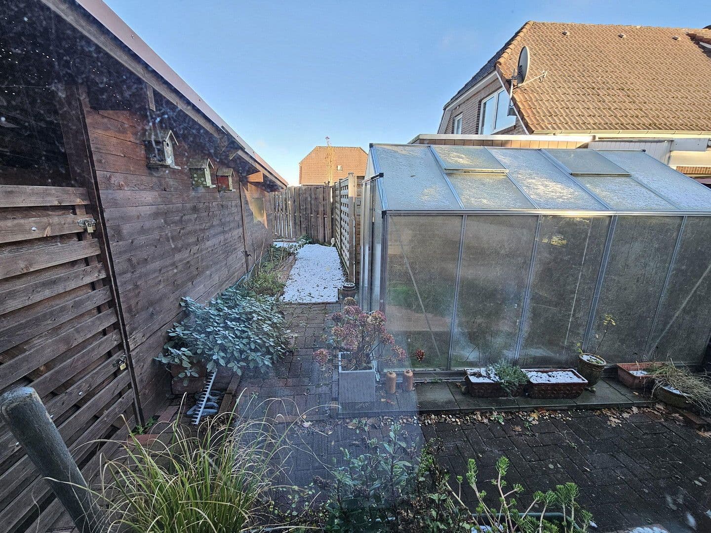 Prodej domu 120 m², pozemek 683 m², Freiligrathstraße 24, Moormerland, Dolní Sasko Prodej domu 120 m², pozemek 683 m², Freiligrathstraße 24, Moormerland, Dolní Sasko