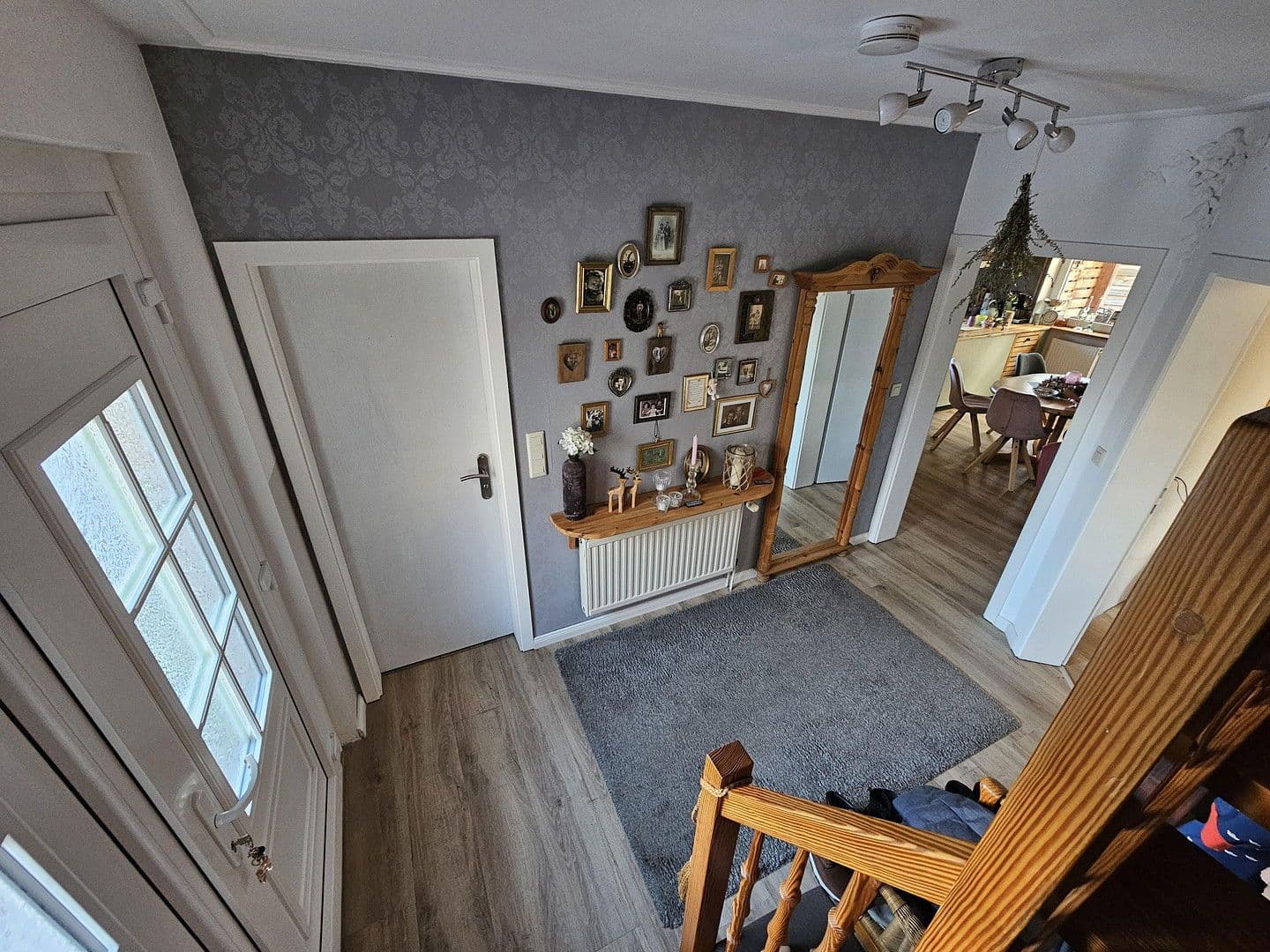 Prodej domu 120 m², pozemek 683 m², Freiligrathstraße 24, Moormerland, Dolní Sasko Prodej domu 120 m², pozemek 683 m², Freiligrathstraße 24, Moormerland, Dolní Sasko