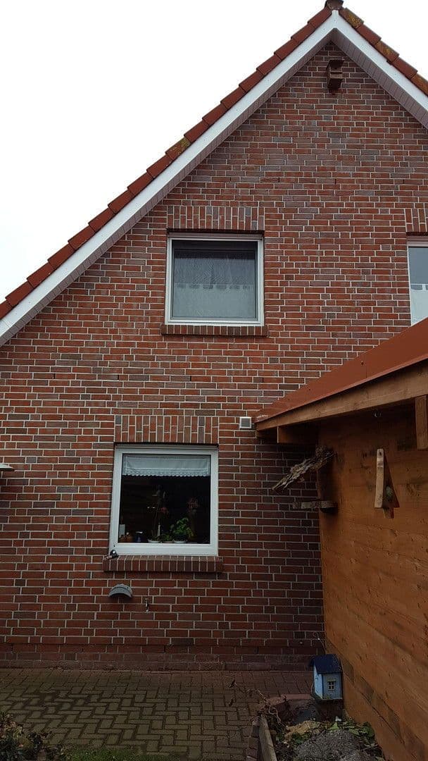 Prodej domu 120 m², pozemek 683 m², Freiligrathstraße 24, Moormerland, Dolní Sasko Prodej domu 120 m², pozemek 683 m², Freiligrathstraße 24, Moormerland, Dolní Sasko