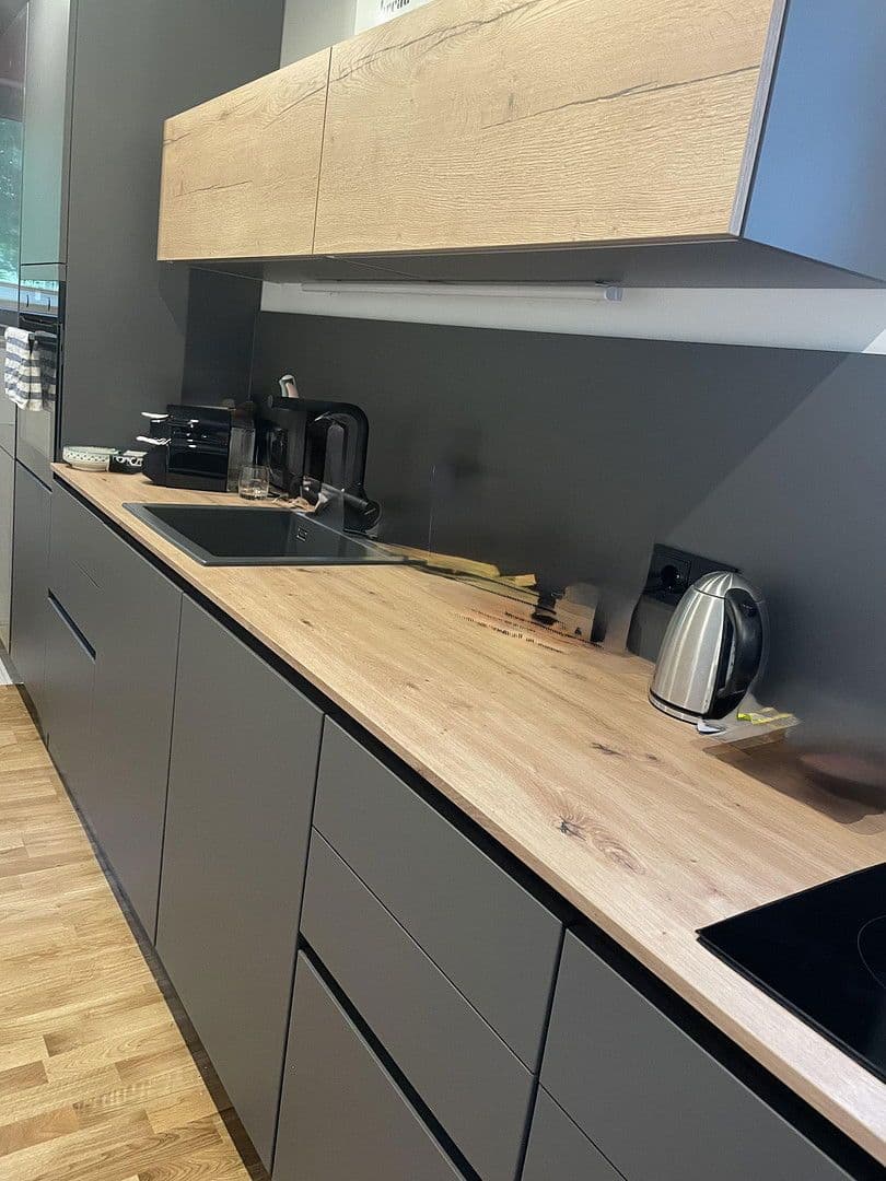 Prodej domu 120 m², pozemek 267 m², Berlin, Berlín Prodej domu 120 m², pozemek 267 m², Berlin, Berlín