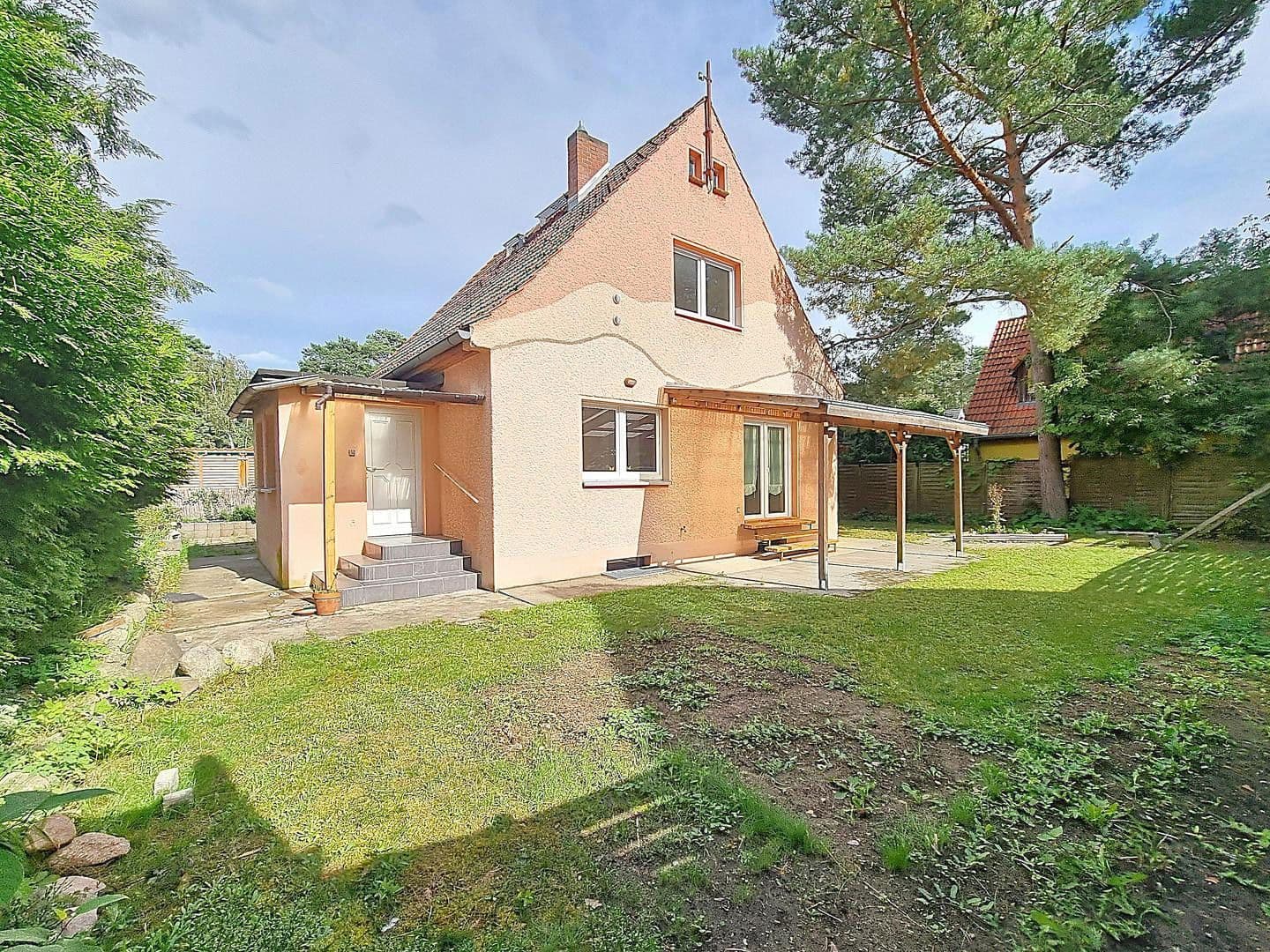 Prodej domu 105 m², pozemek 376 m², Eppenbrunner Weg, Berlin, Berlín Prodej domu 105 m², pozemek 376 m², Eppenbrunner Weg, Berlin, Berlín