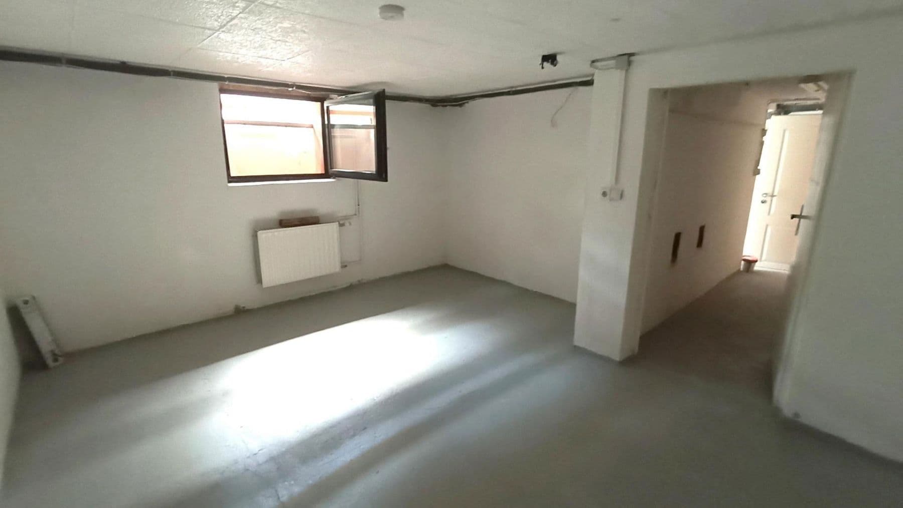 Prodej domu 105 m², pozemek 376 m², Eppenbrunner Weg, Berlin, Berlín Prodej domu 105 m², pozemek 376 m², Eppenbrunner Weg, Berlin, Berlín