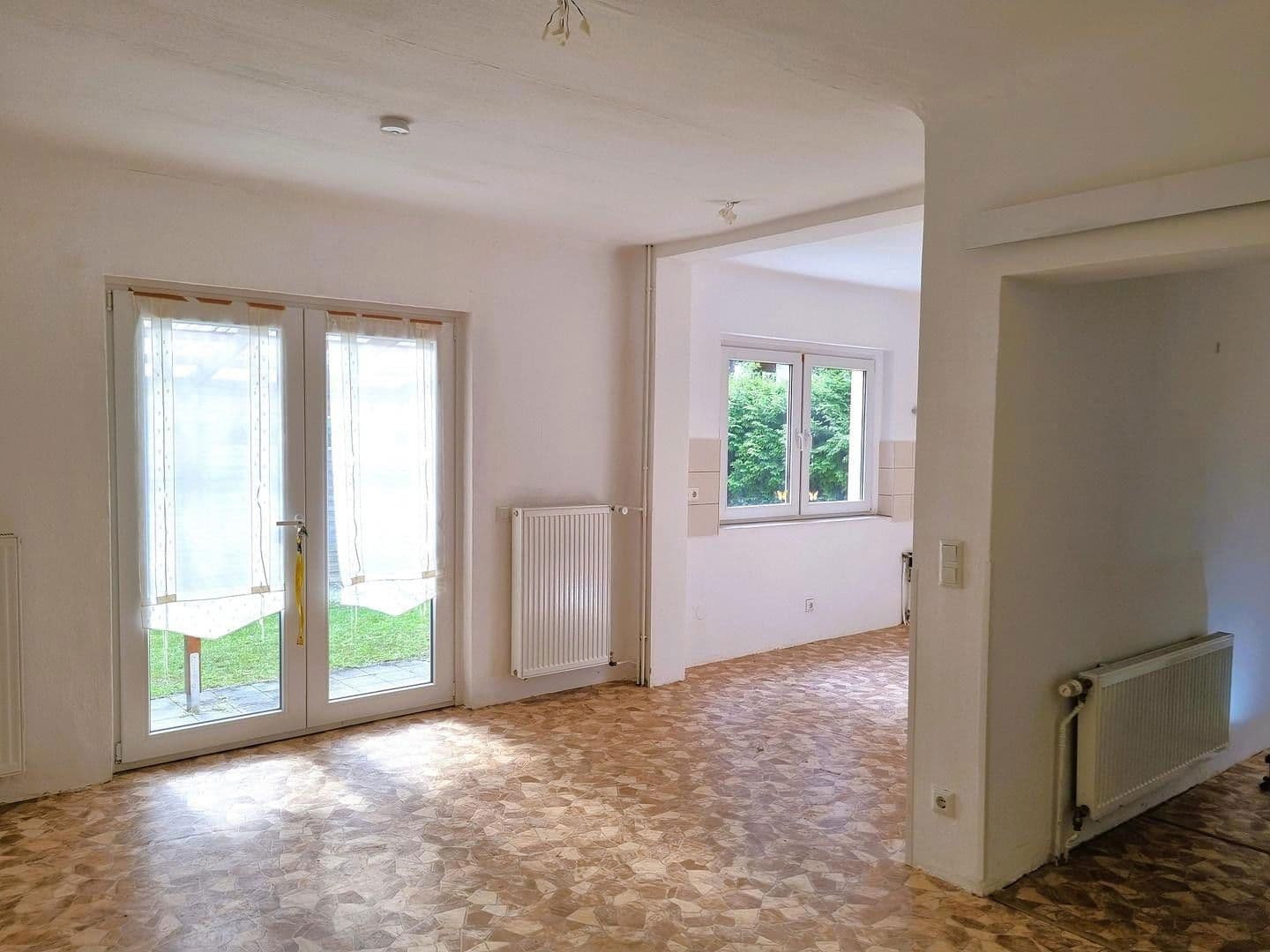 Prodej domu 105 m², pozemek 376 m², Eppenbrunner Weg, Berlin, Berlín Prodej domu 105 m², pozemek 376 m², Eppenbrunner Weg, Berlin, Berlín
