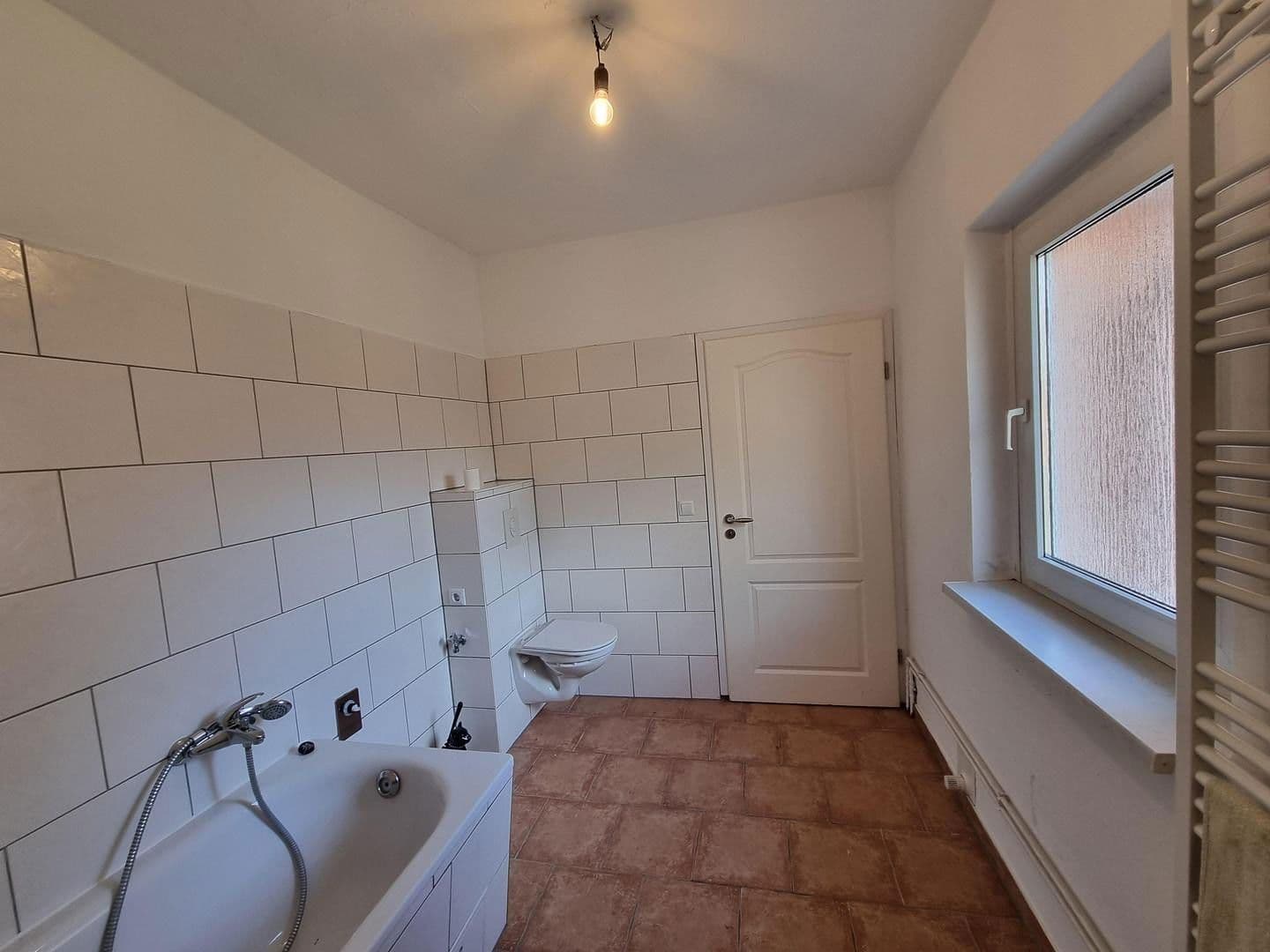 Prodej domu 105 m², pozemek 376 m², Eppenbrunner Weg, Berlin, Berlín Prodej domu 105 m², pozemek 376 m², Eppenbrunner Weg, Berlin, Berlín